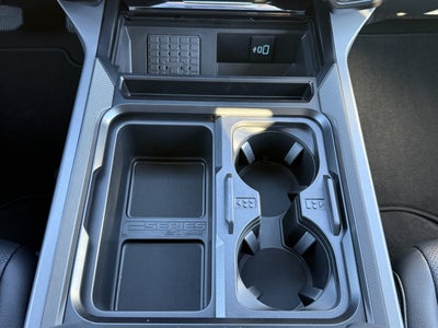 2027 Ford Super Duty F-350 SRW LARIAT