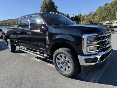 2027 Ford Super Duty F-350 SRW LARIAT