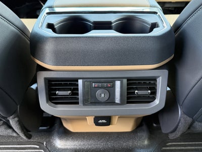 2026 Ford Super Duty F-350 SRW LARIAT