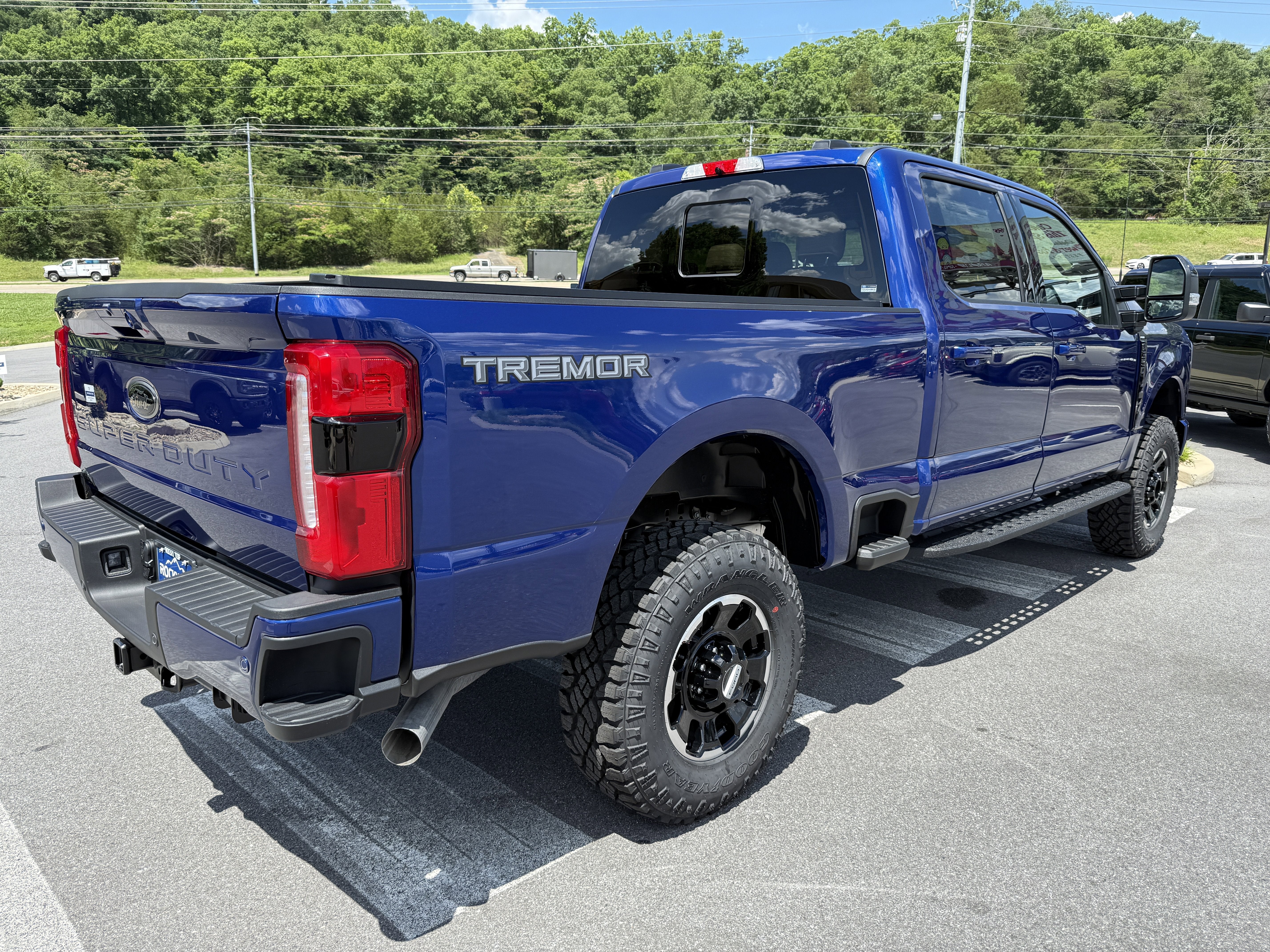 2026 Ford Super Duty F-350 SRW LARIAT