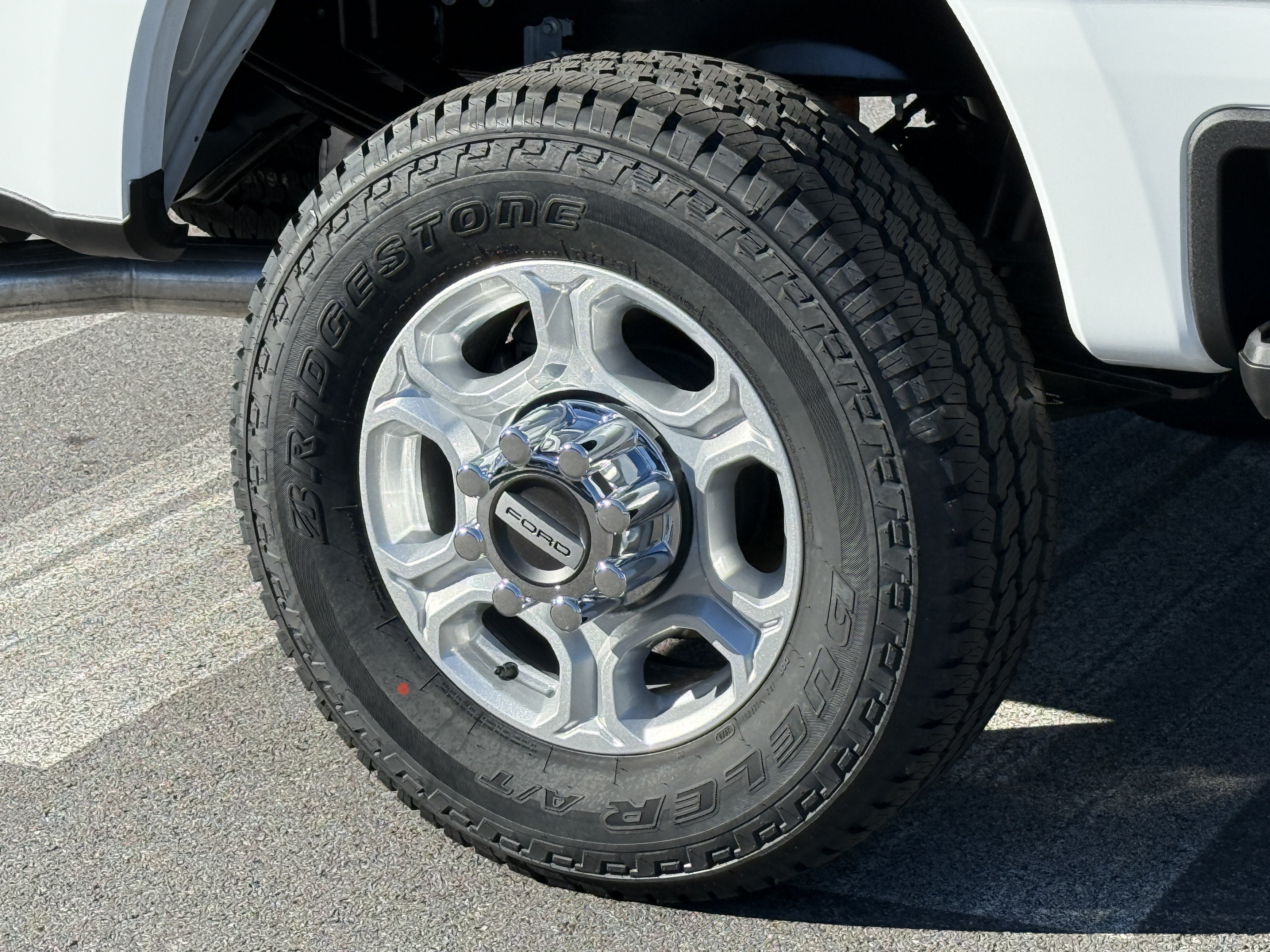 2027 Ford Super Duty F-250 XLT