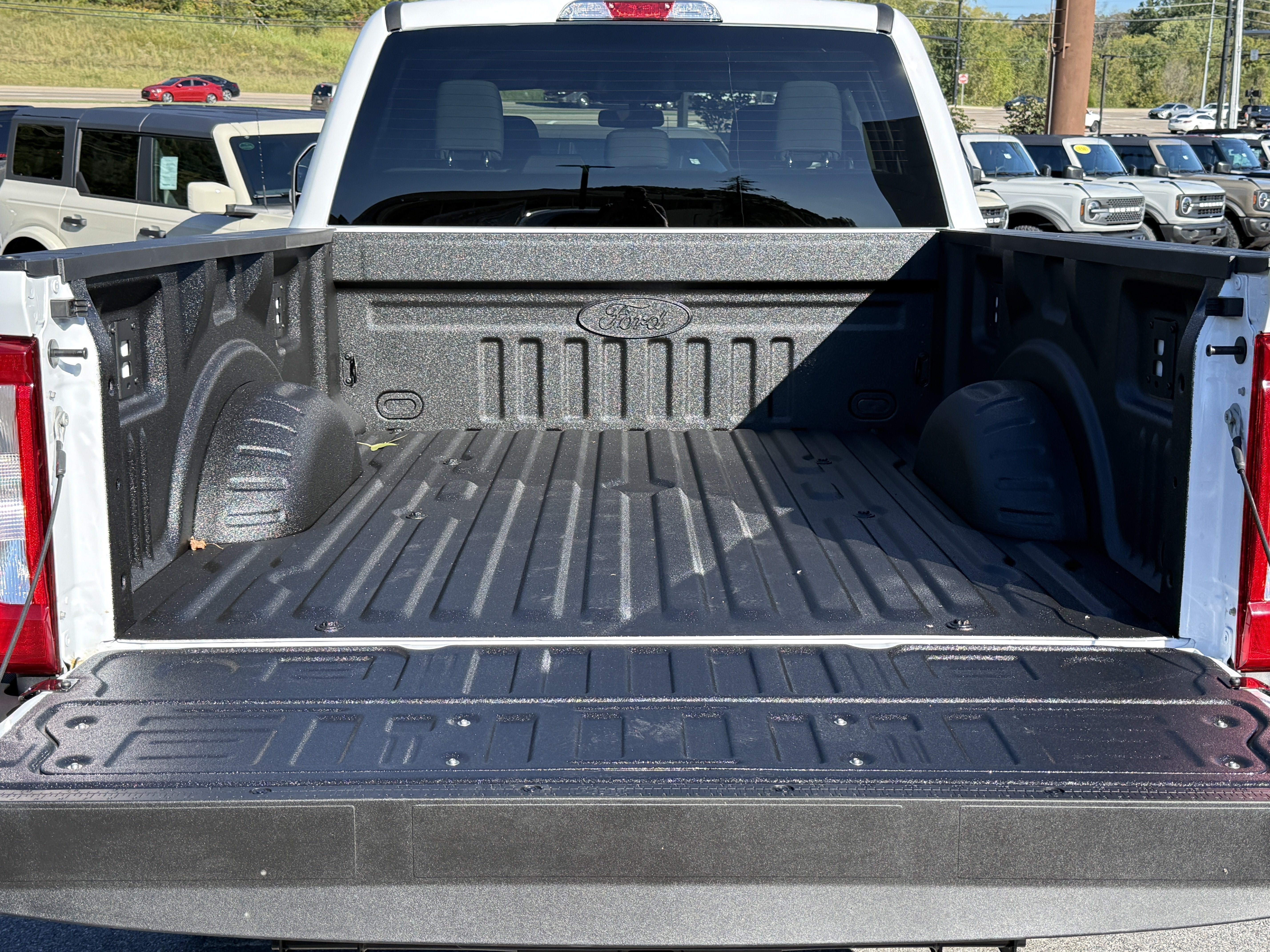 2027 Ford Super Duty F-250 XLT