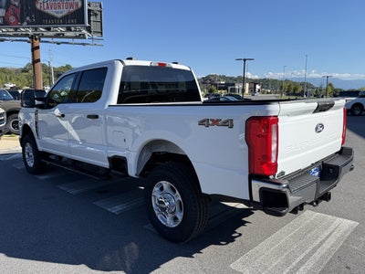 2027 Ford Super Duty F-250 XLT