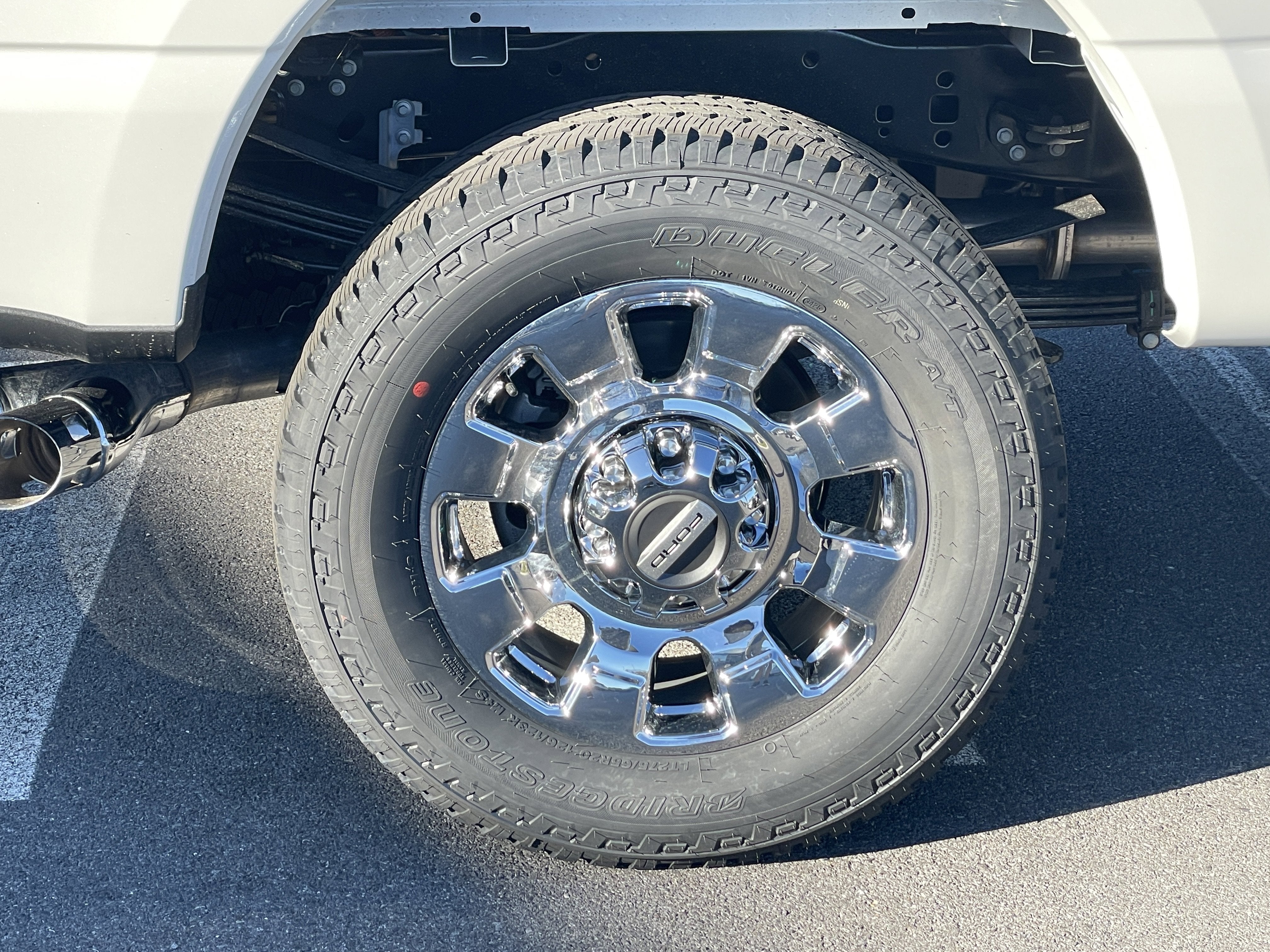 2026 Ford Super Duty F-350 SRW LARIAT