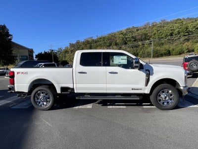 2026 Ford Super Duty F-350 SRW LARIAT