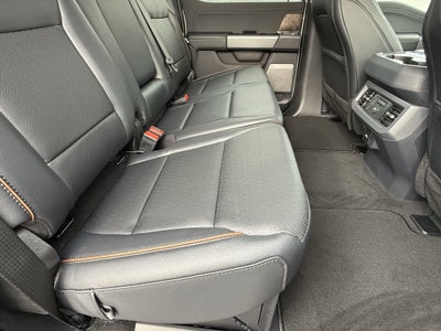 2026 Ford Super Duty F-350 SRW LARIAT