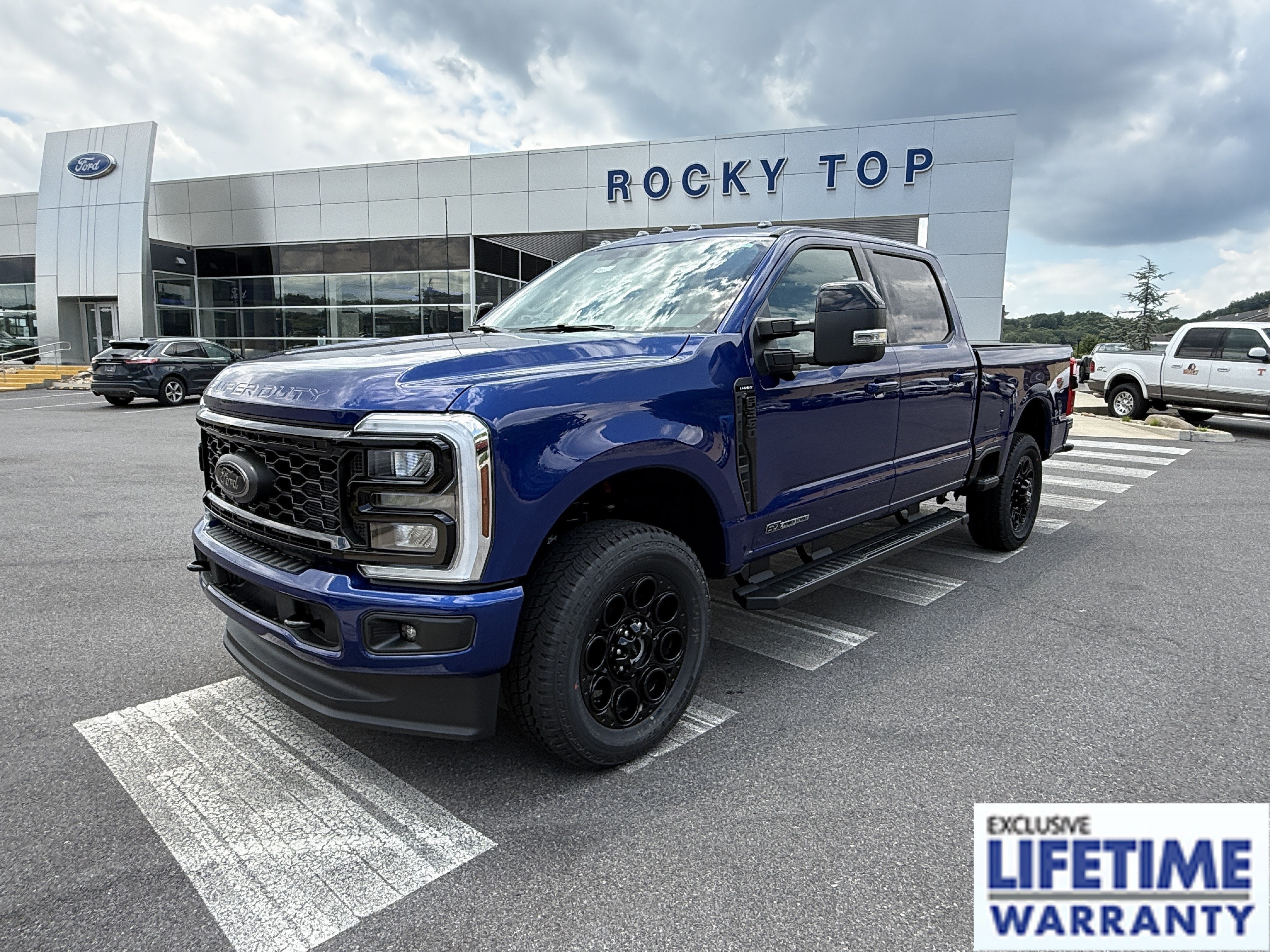 2026 Ford Super Duty F-350 SRW LARIAT