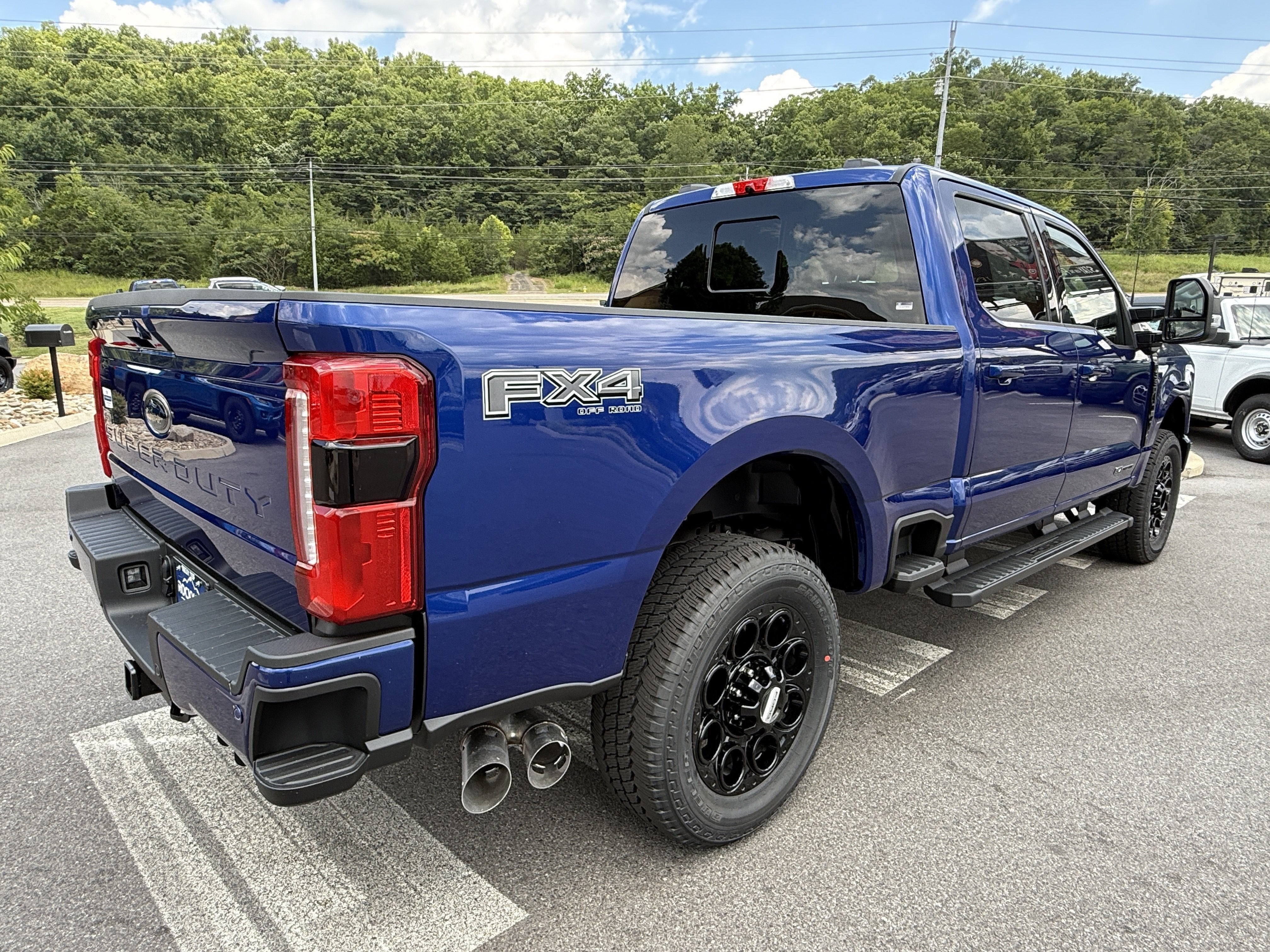 2026 Ford Super Duty F-350 SRW LARIAT