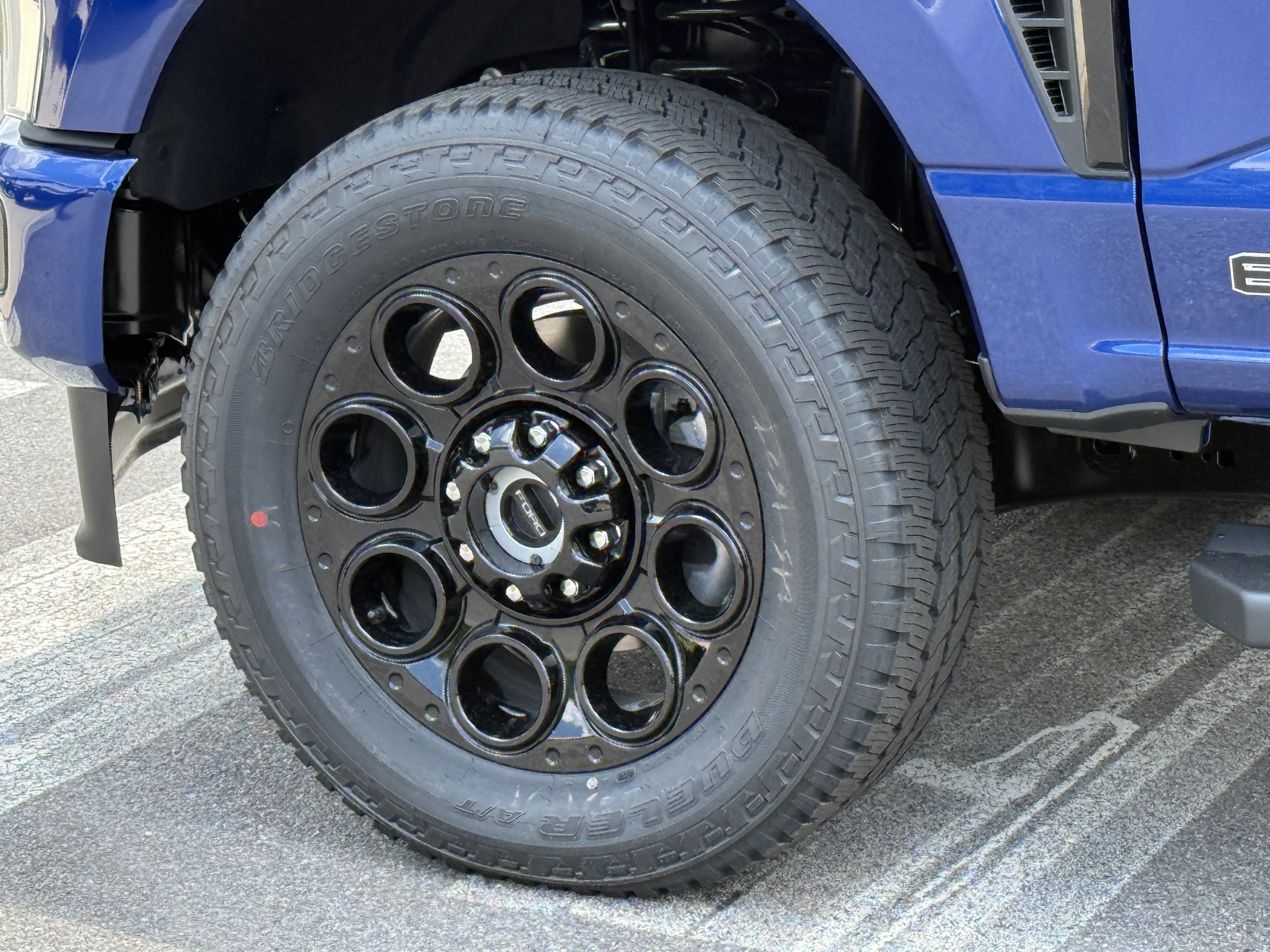 2026 Ford Super Duty F-350 SRW LARIAT