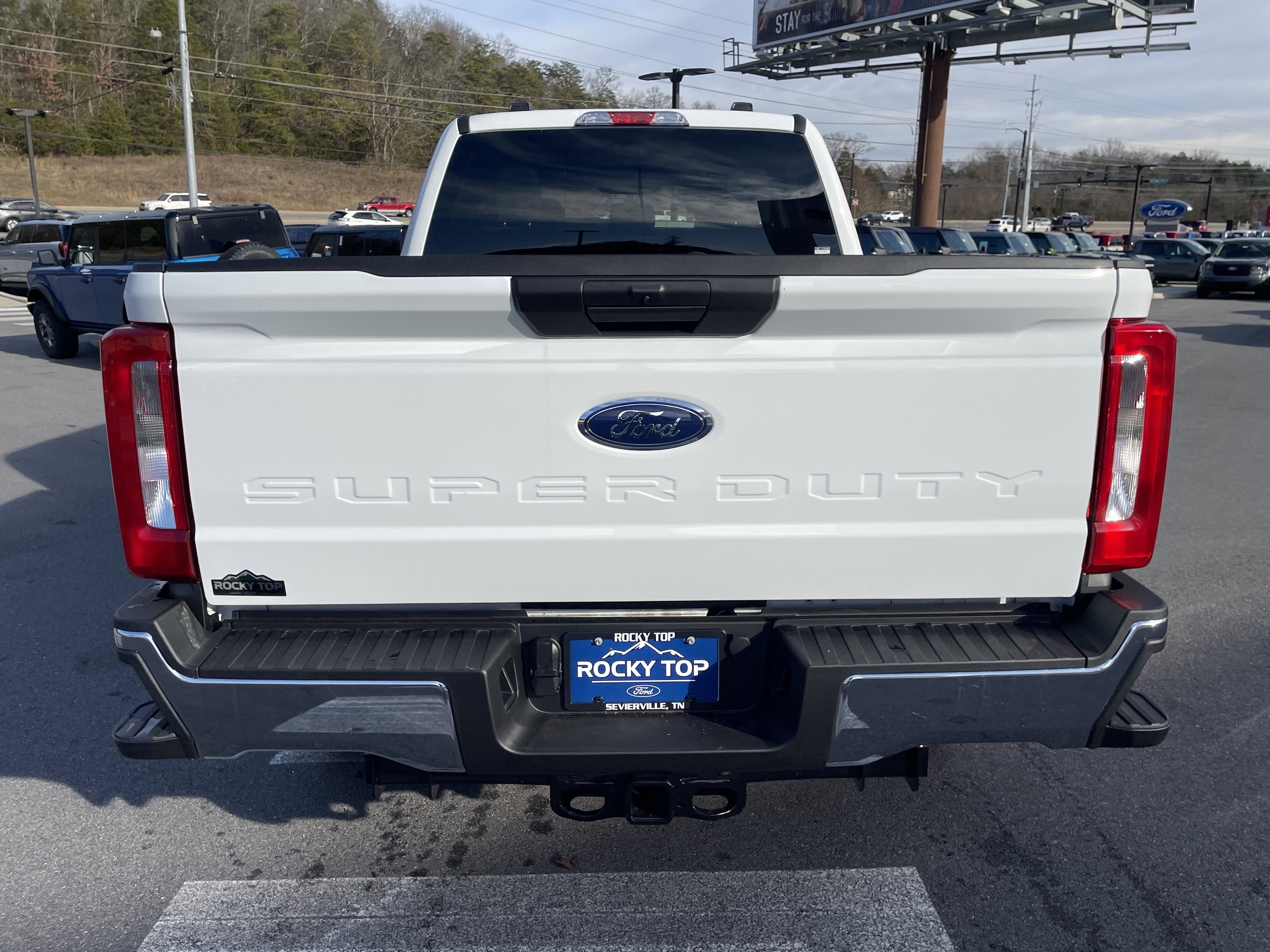 2026 Ford Super Duty F-350 SRW XLT