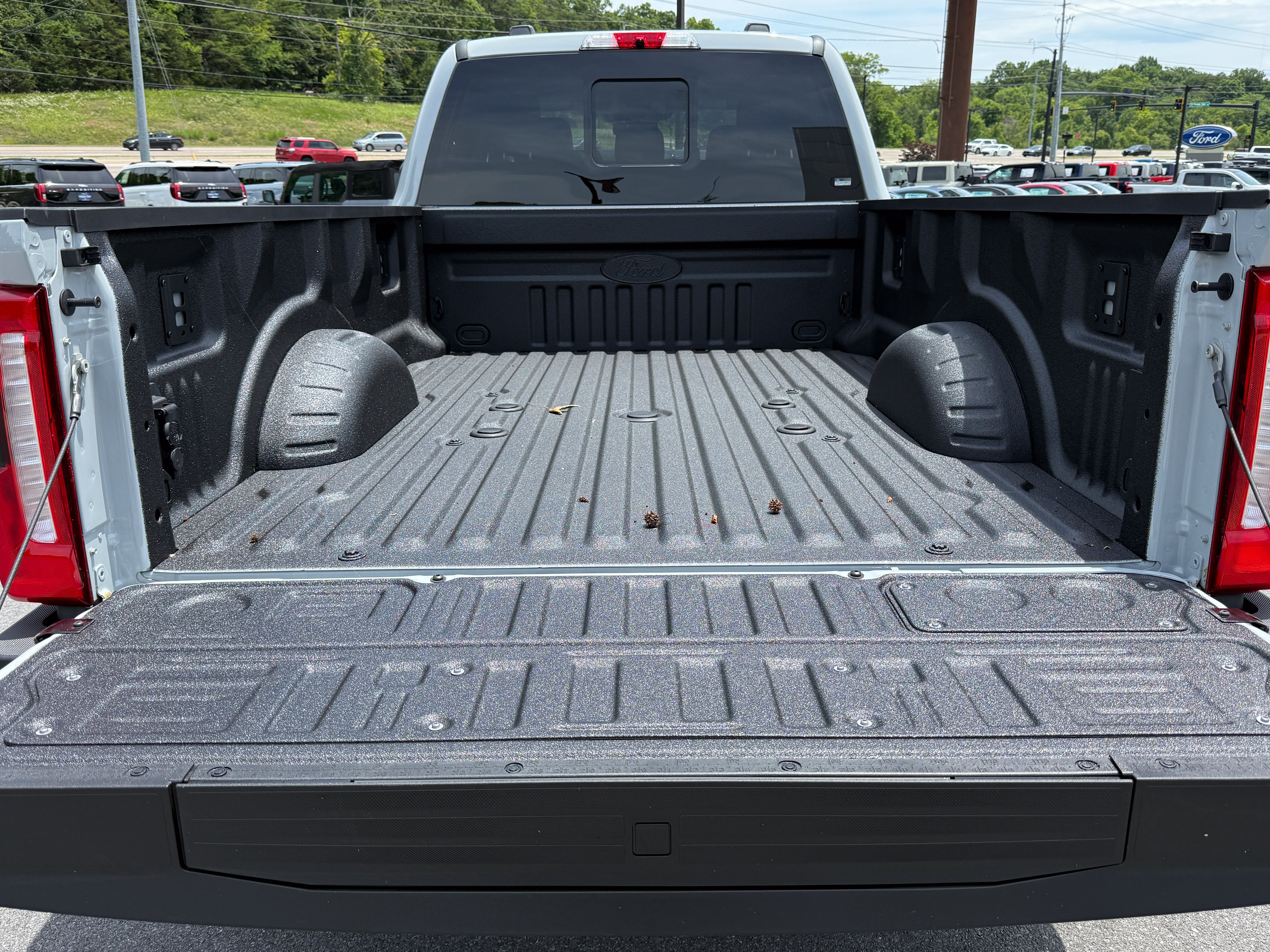 2026 Ford Super Duty F-350 SRW LARIAT