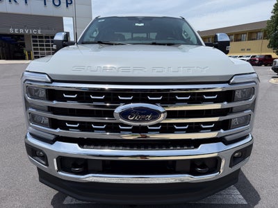 2026 Ford Super Duty F-350 SRW LARIAT