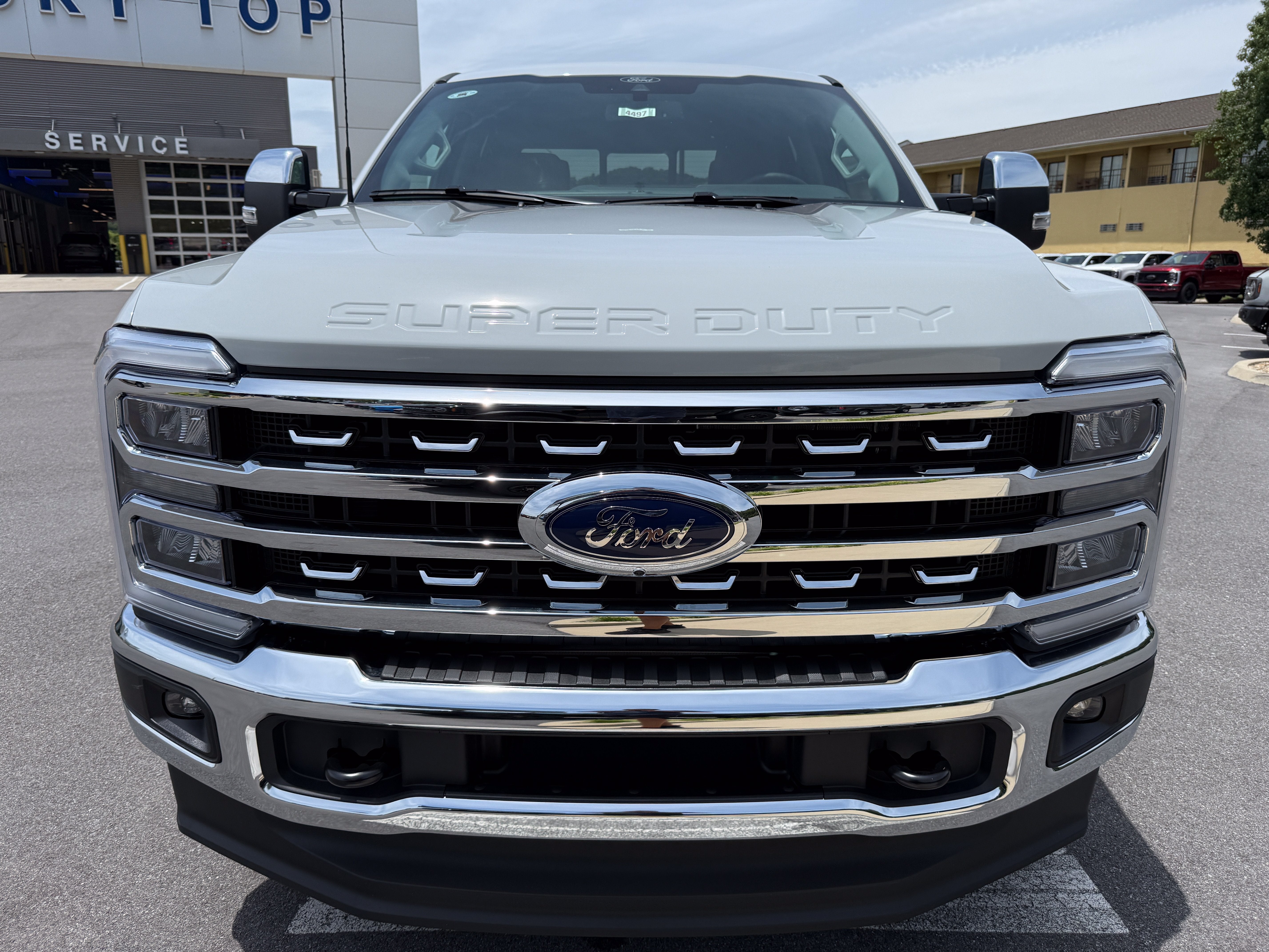 2026 Ford Super Duty F-350 SRW LARIAT