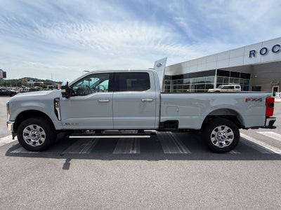 2026 Ford Super Duty F-350 SRW LARIAT