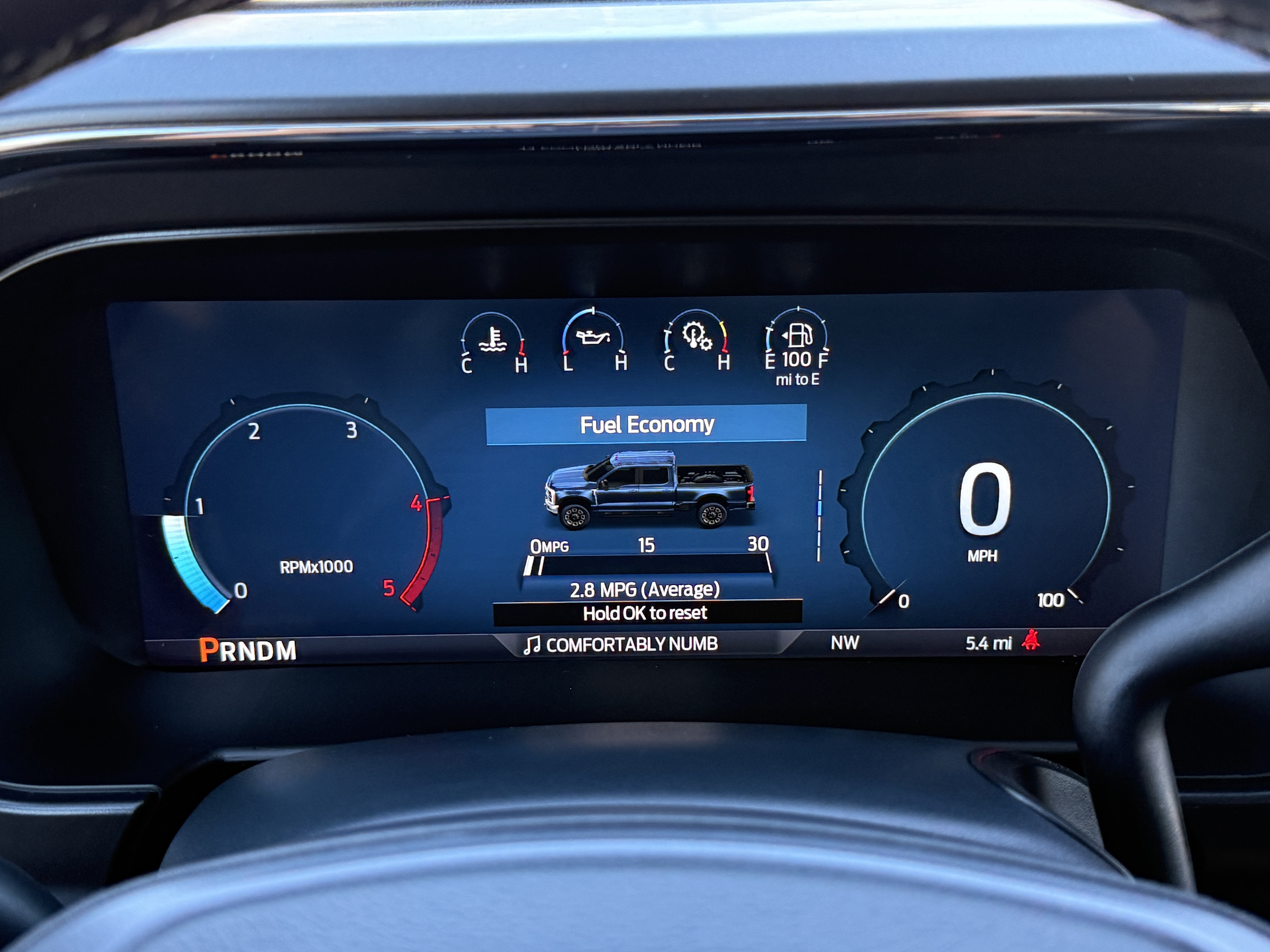 2027 Ford Super Duty F-350 DRW LARIAT