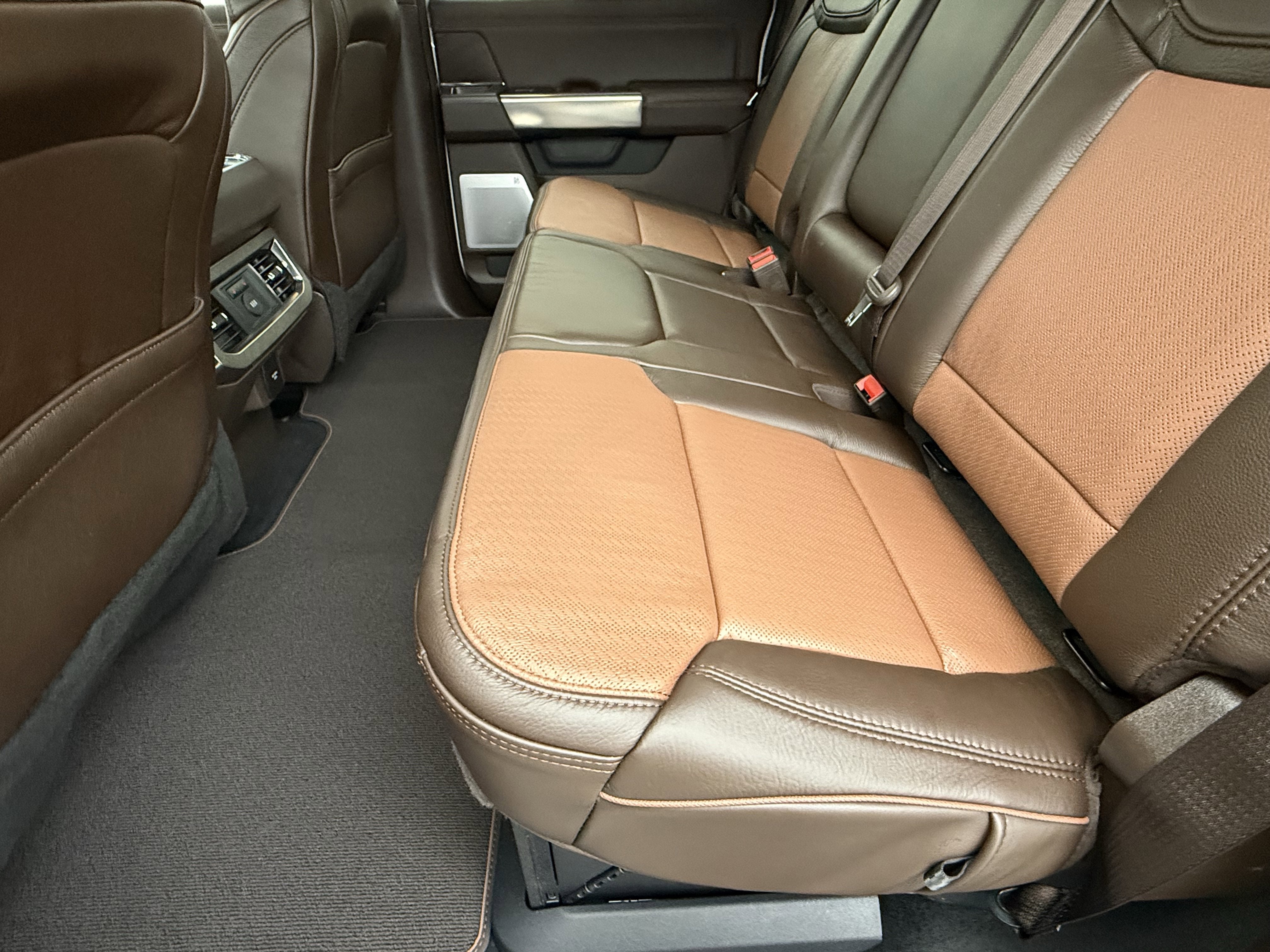 2026 Ford Super Duty F-350 DRW King Ranch