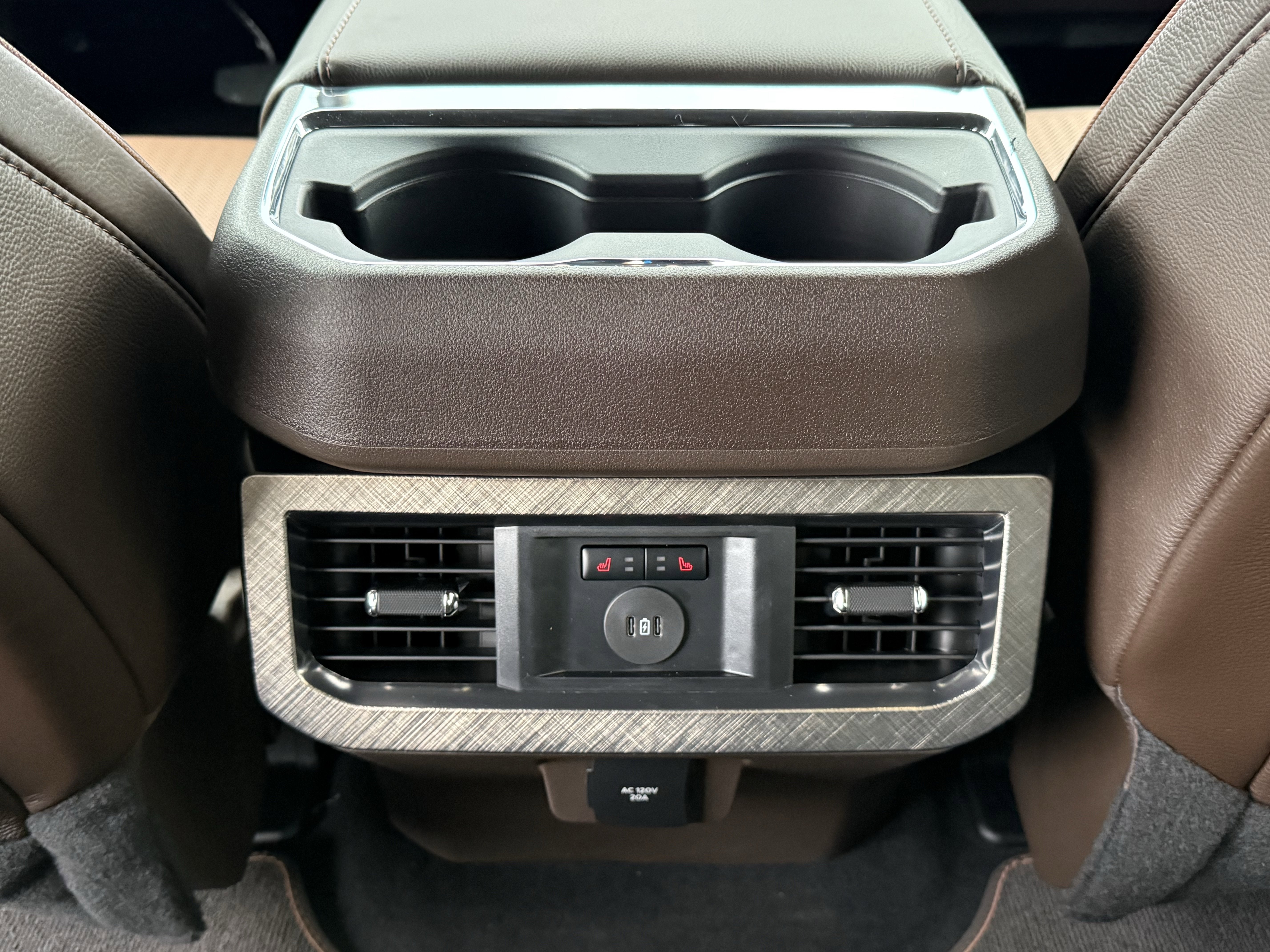 2026 Ford Super Duty F-350 DRW King Ranch