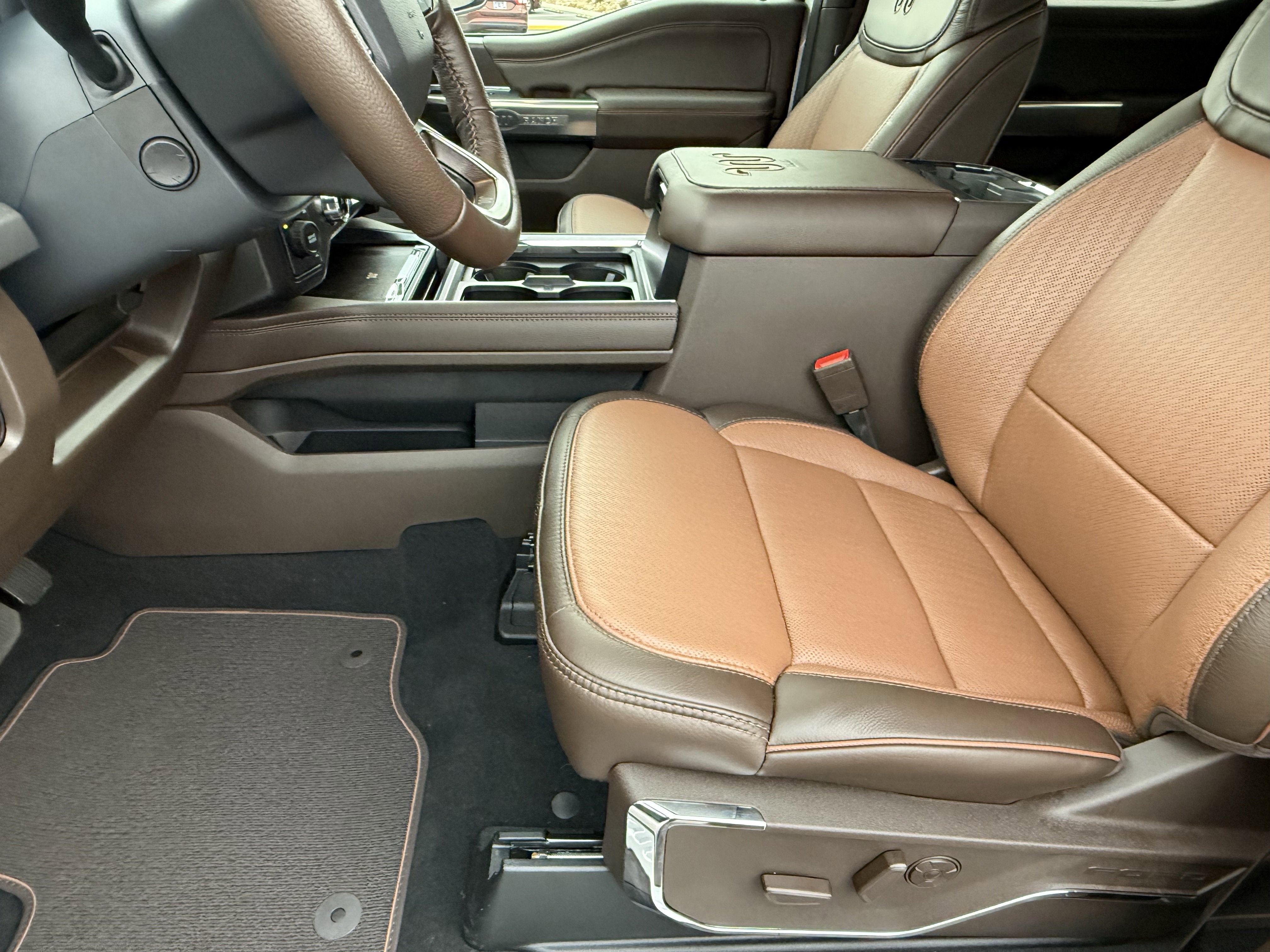 2026 Ford Super Duty F-350 DRW King Ranch