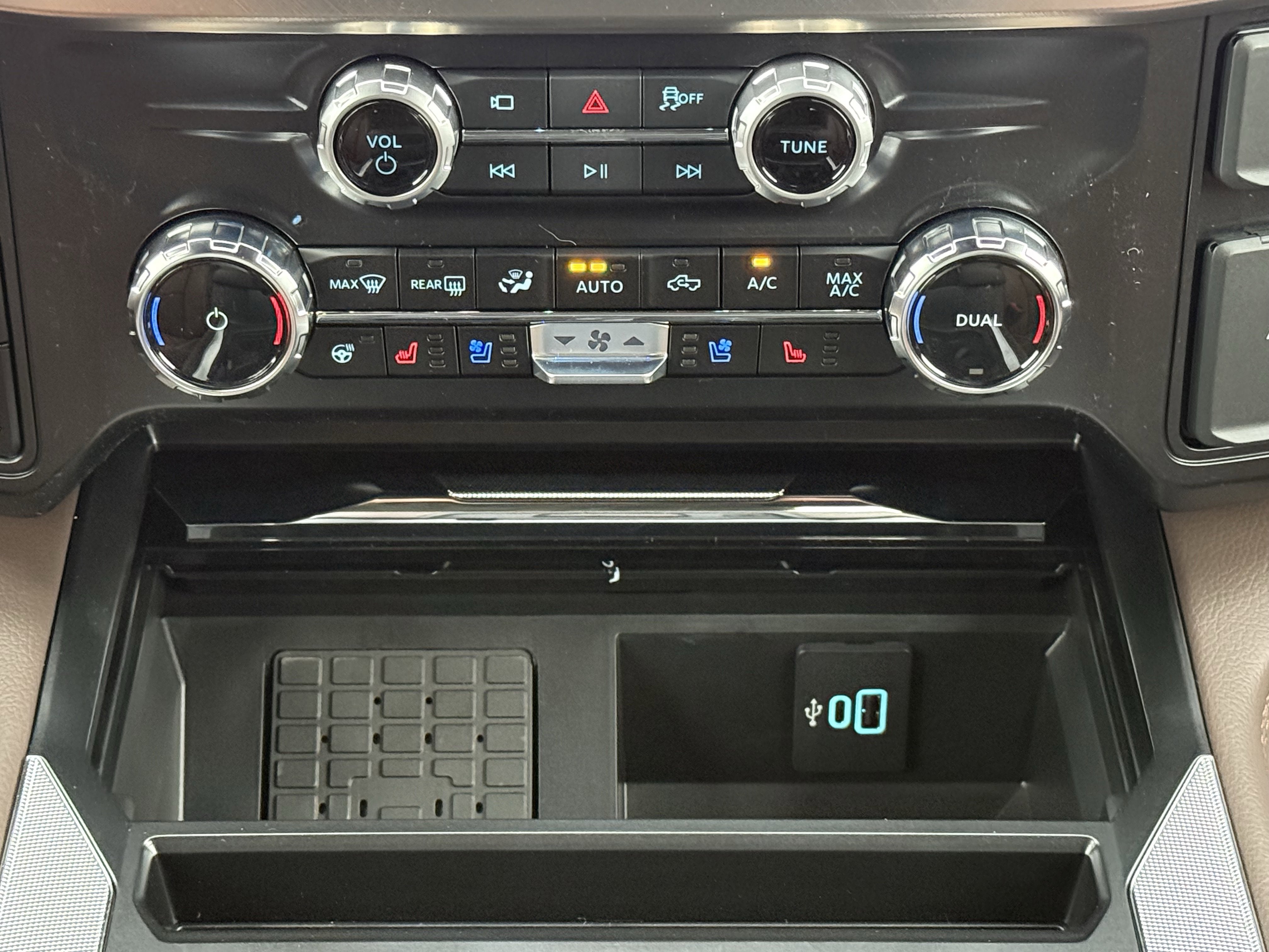 2026 Ford Super Duty F-350 DRW King Ranch