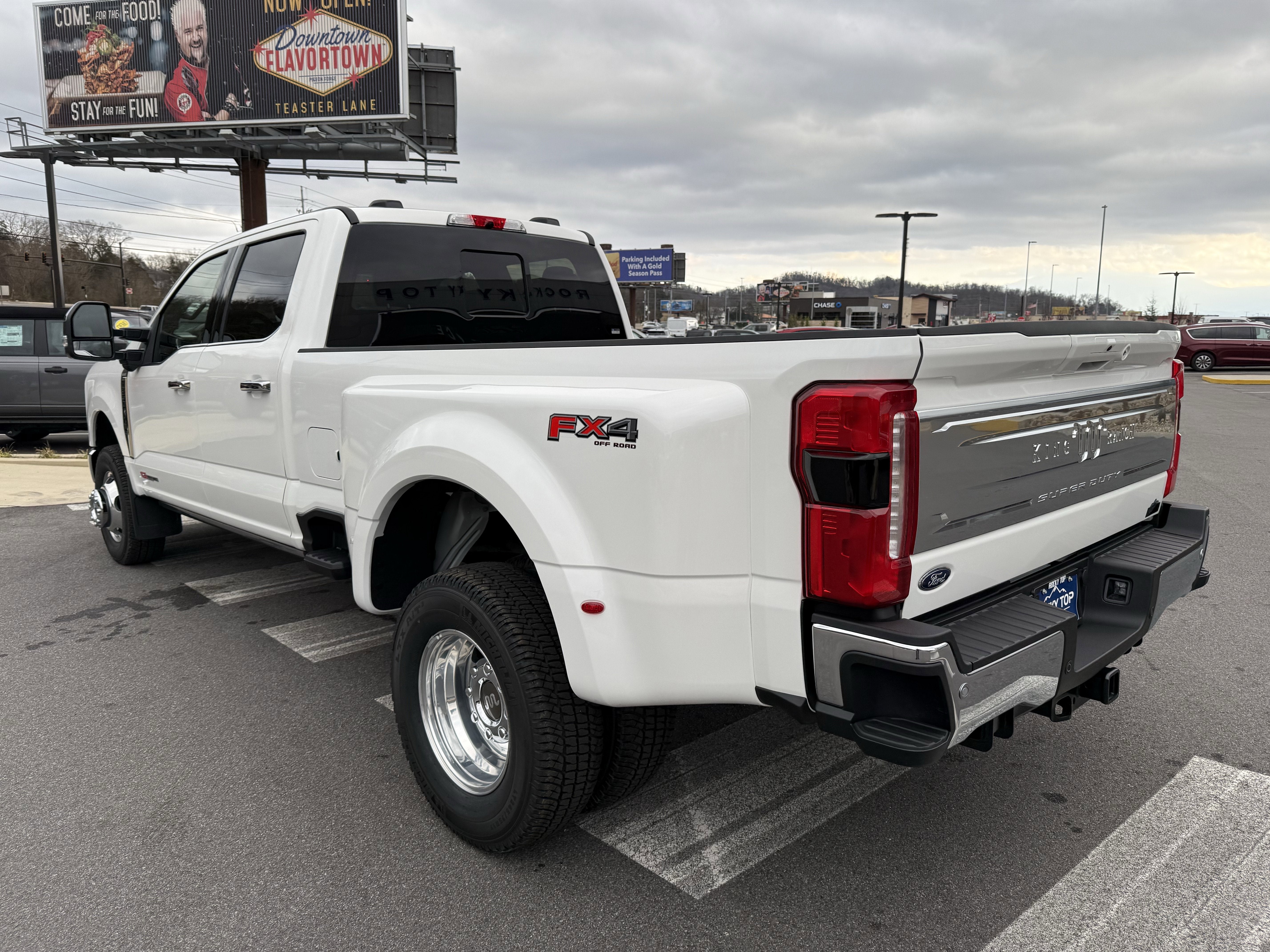 2026 Ford Super Duty F-350 DRW King Ranch