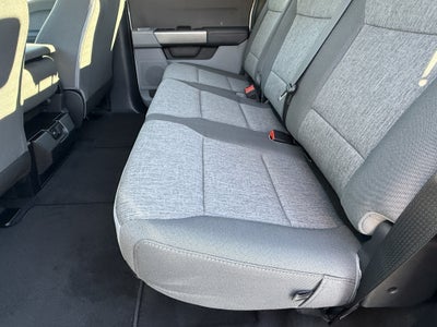 2027 Ford Super Duty F-350 DRW XL