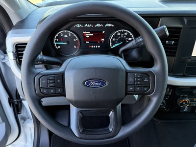 2027 Ford Super Duty F-350 DRW XL