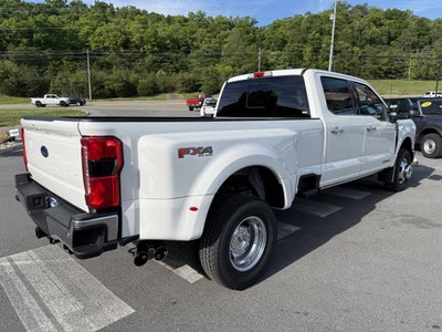 2026 Ford Super Duty F-350 DRW LARIAT