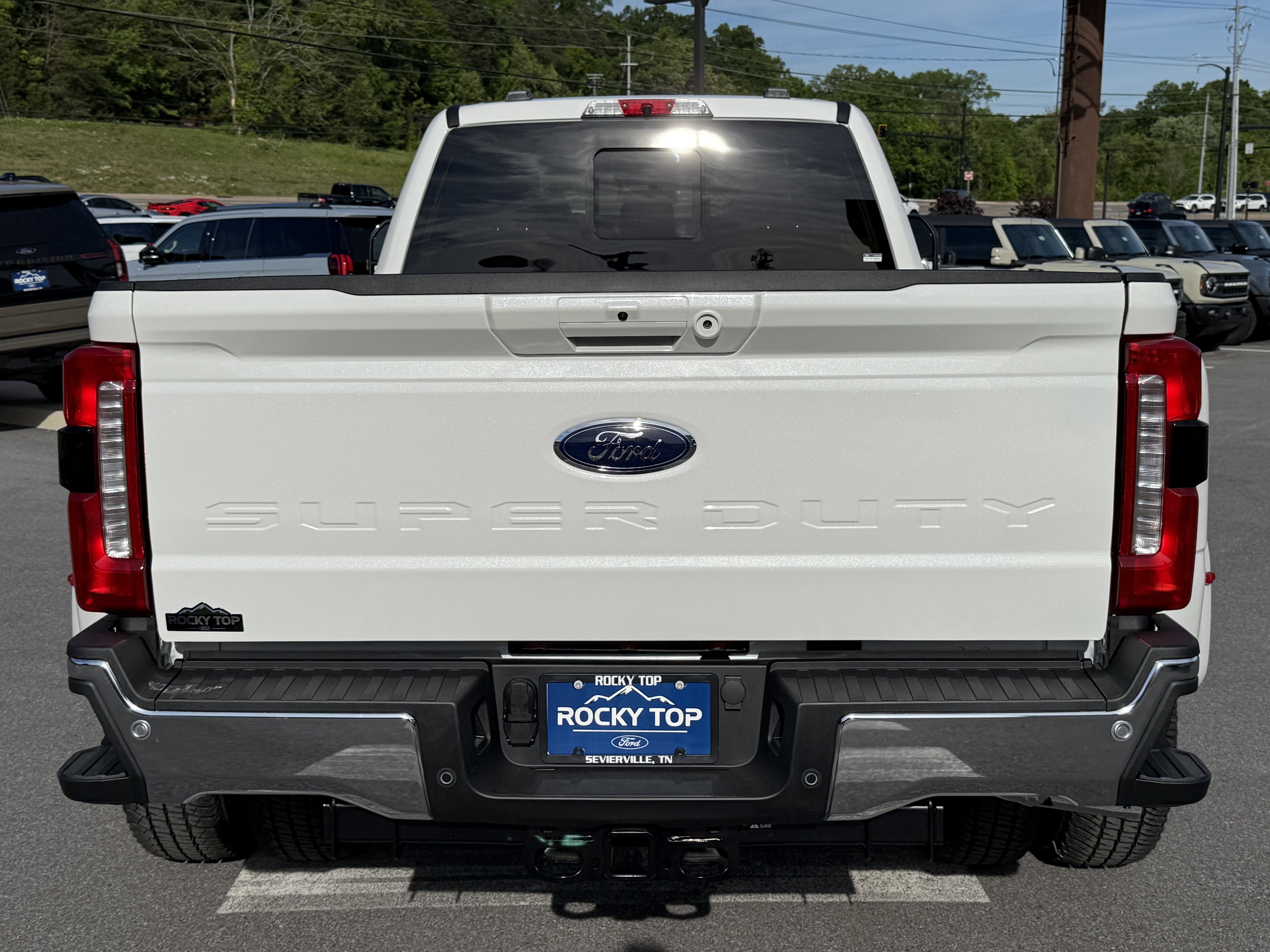 2026 Ford Super Duty F-350 DRW LARIAT