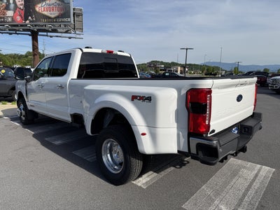 2026 Ford Super Duty F-350 DRW LARIAT