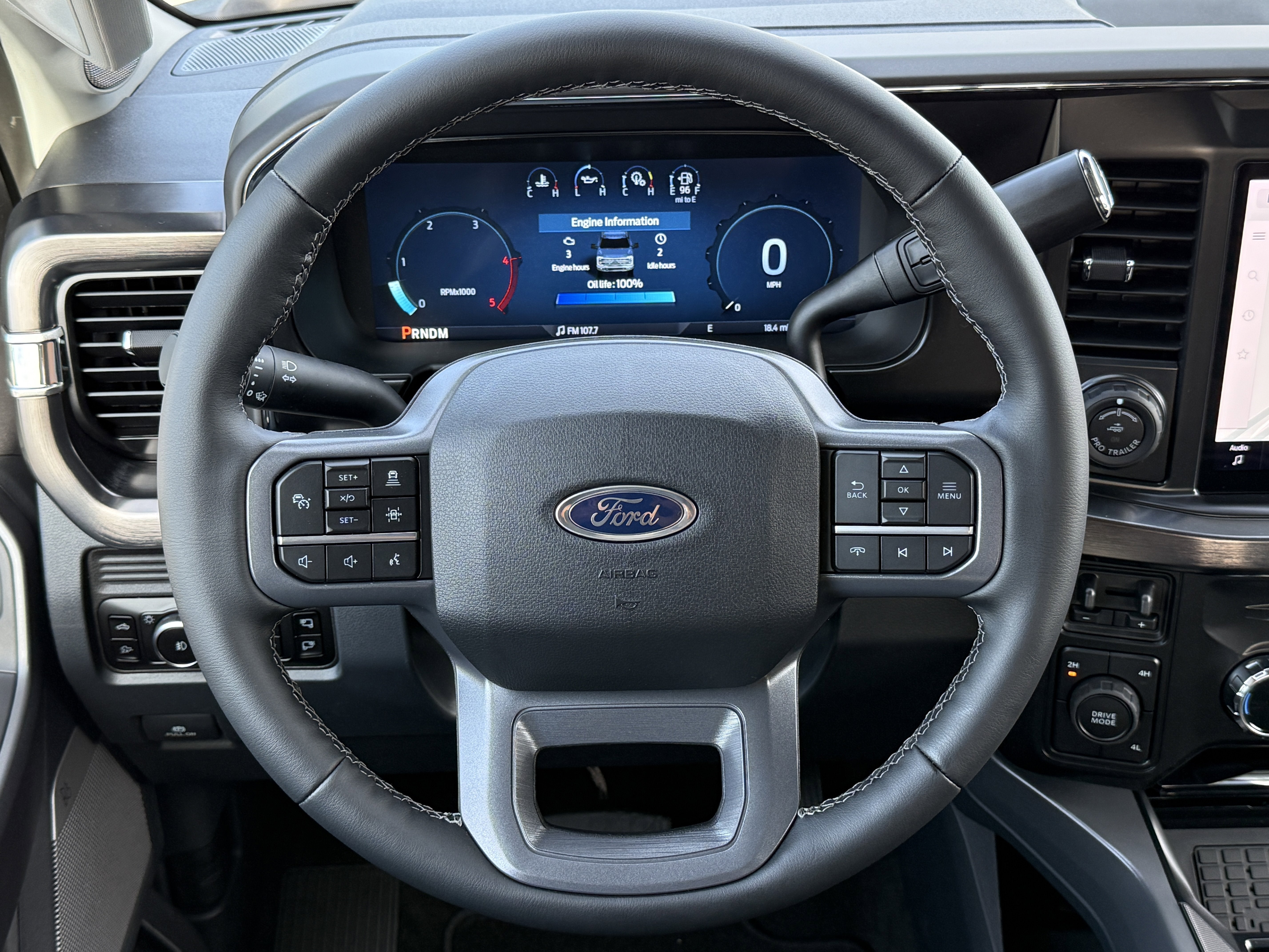 2026 Ford Super Duty F-350 DRW LARIAT