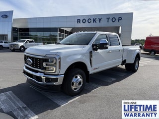 2026 Ford Super Duty F-350 DRW LARIAT