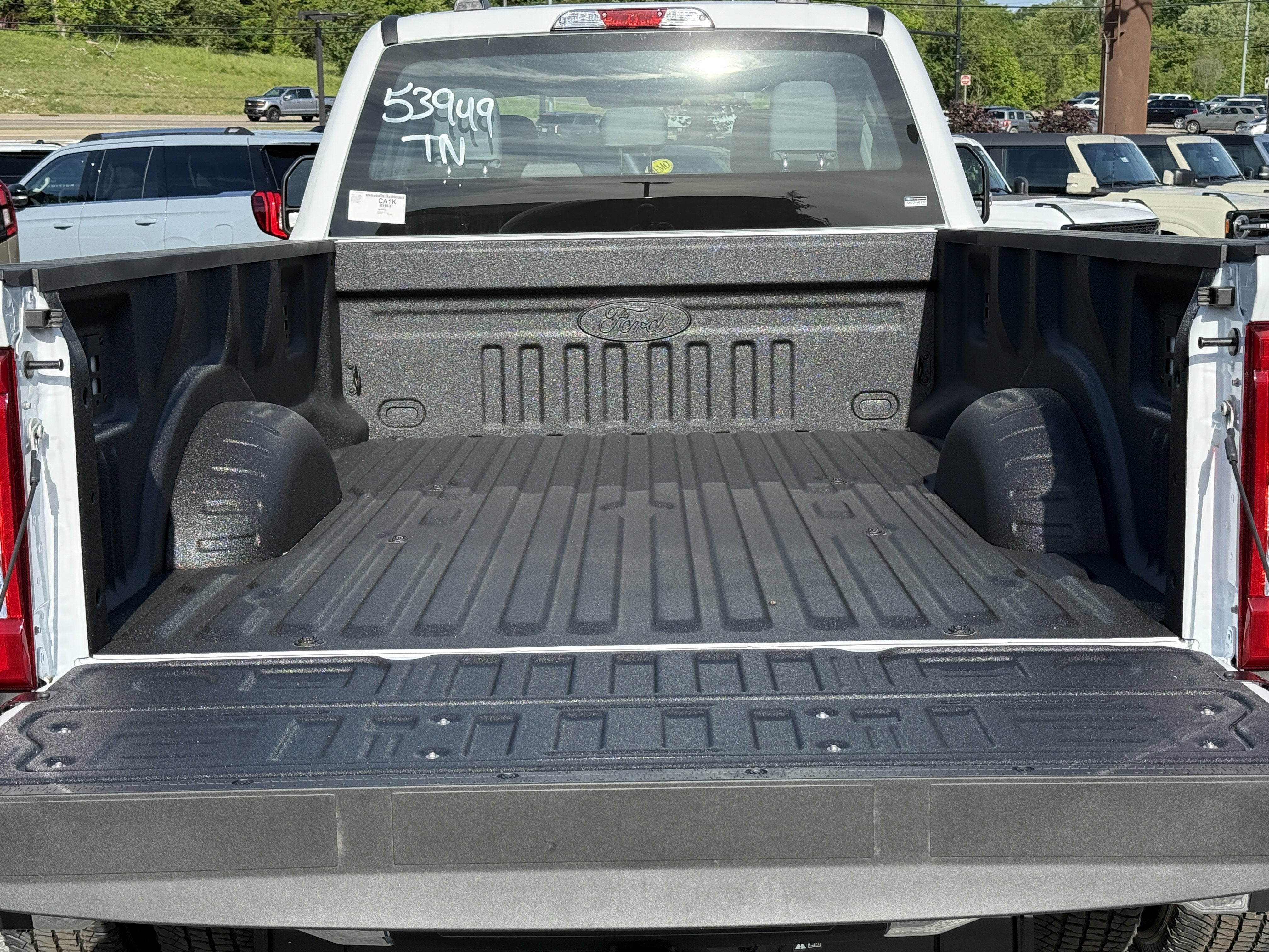 2026 Ford Super Duty F-350 DRW XL