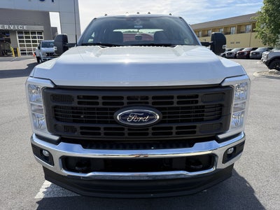 2026 Ford Super Duty F-350 DRW XL