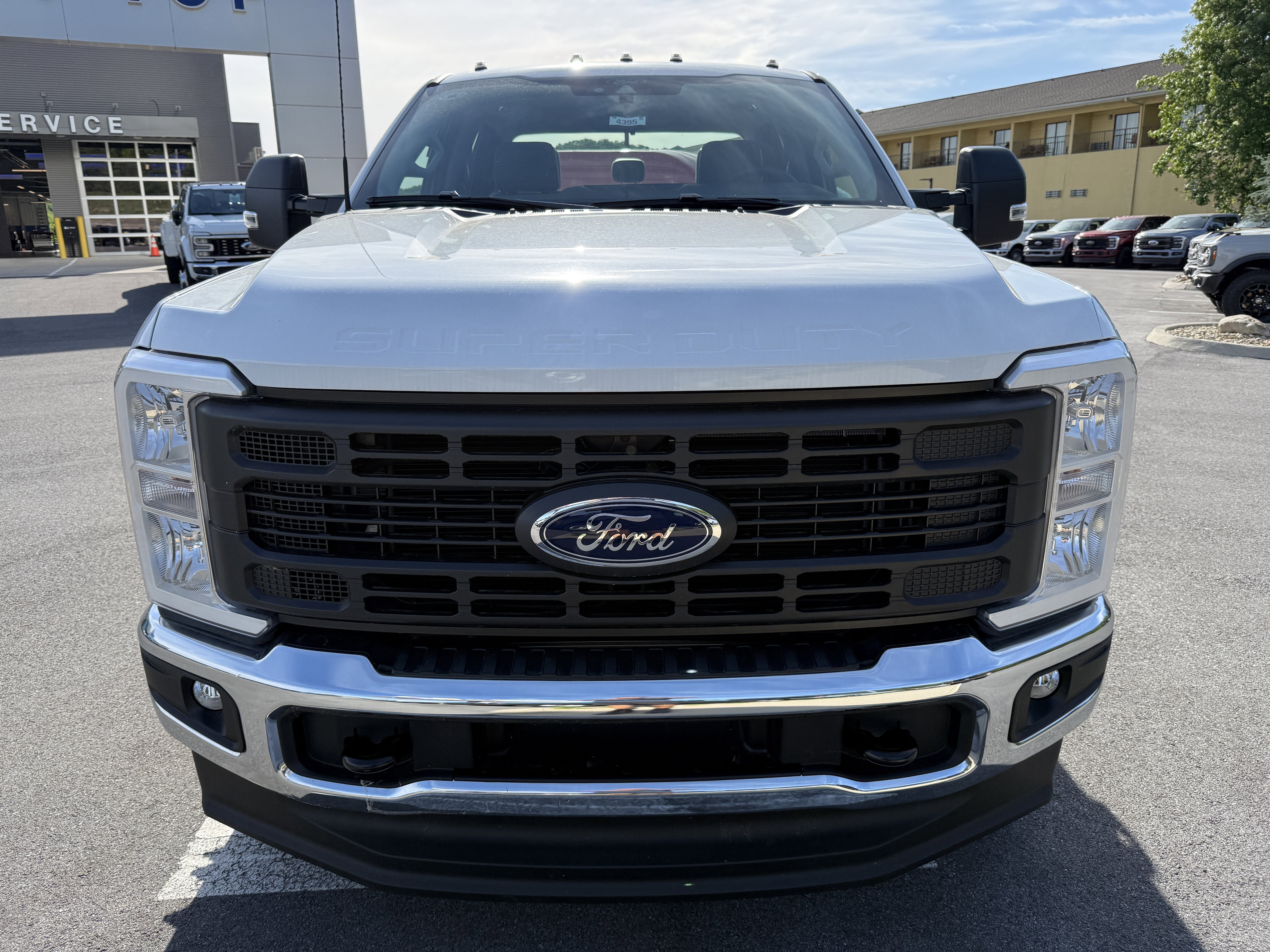 2026 Ford Super Duty F-350 DRW XL