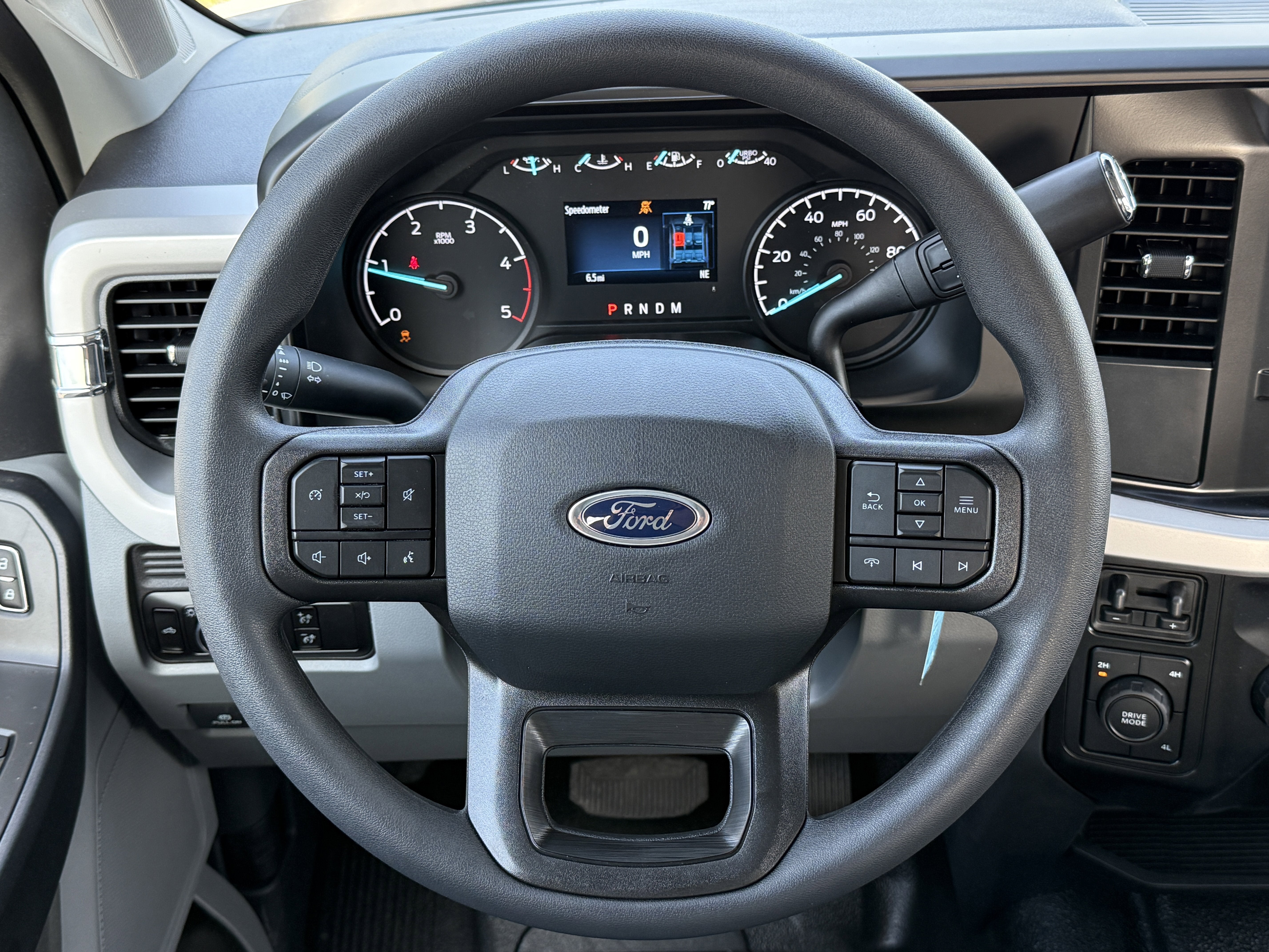 2026 Ford Super Duty F-350 DRW XL