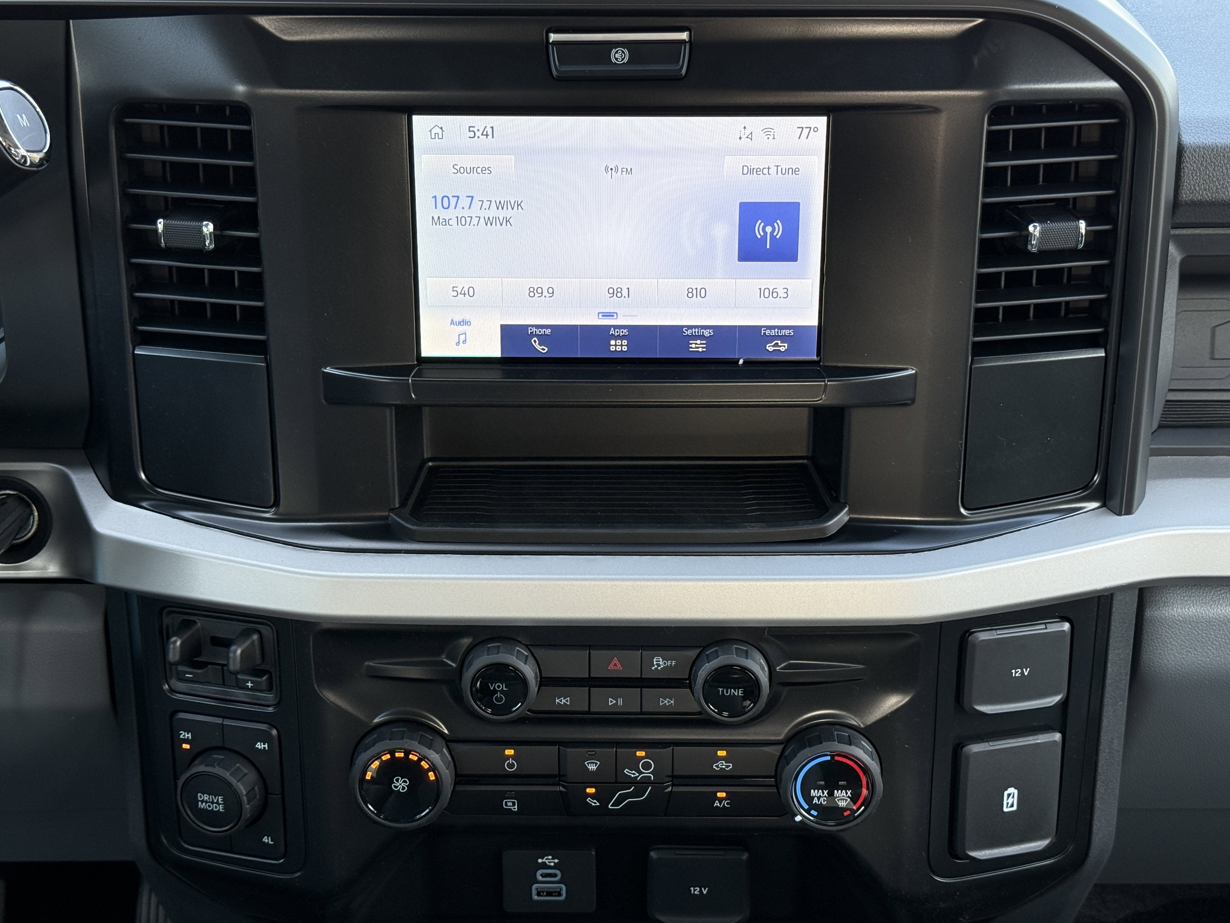 2026 Ford Super Duty F-350 DRW XL