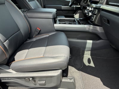 2026 Ford Super Duty F-350 DRW LARIAT
