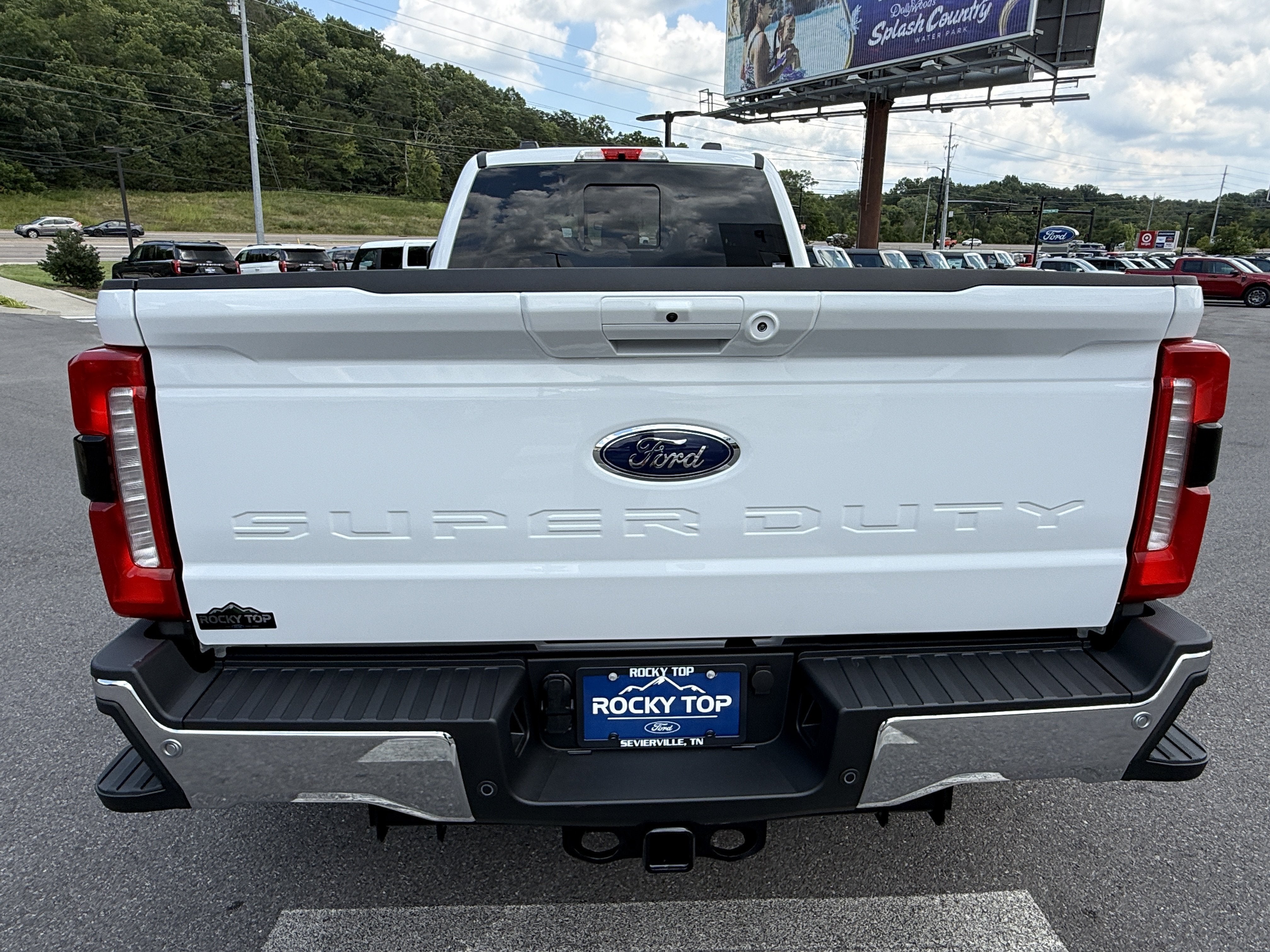 2026 Ford Super Duty F-350 DRW LARIAT