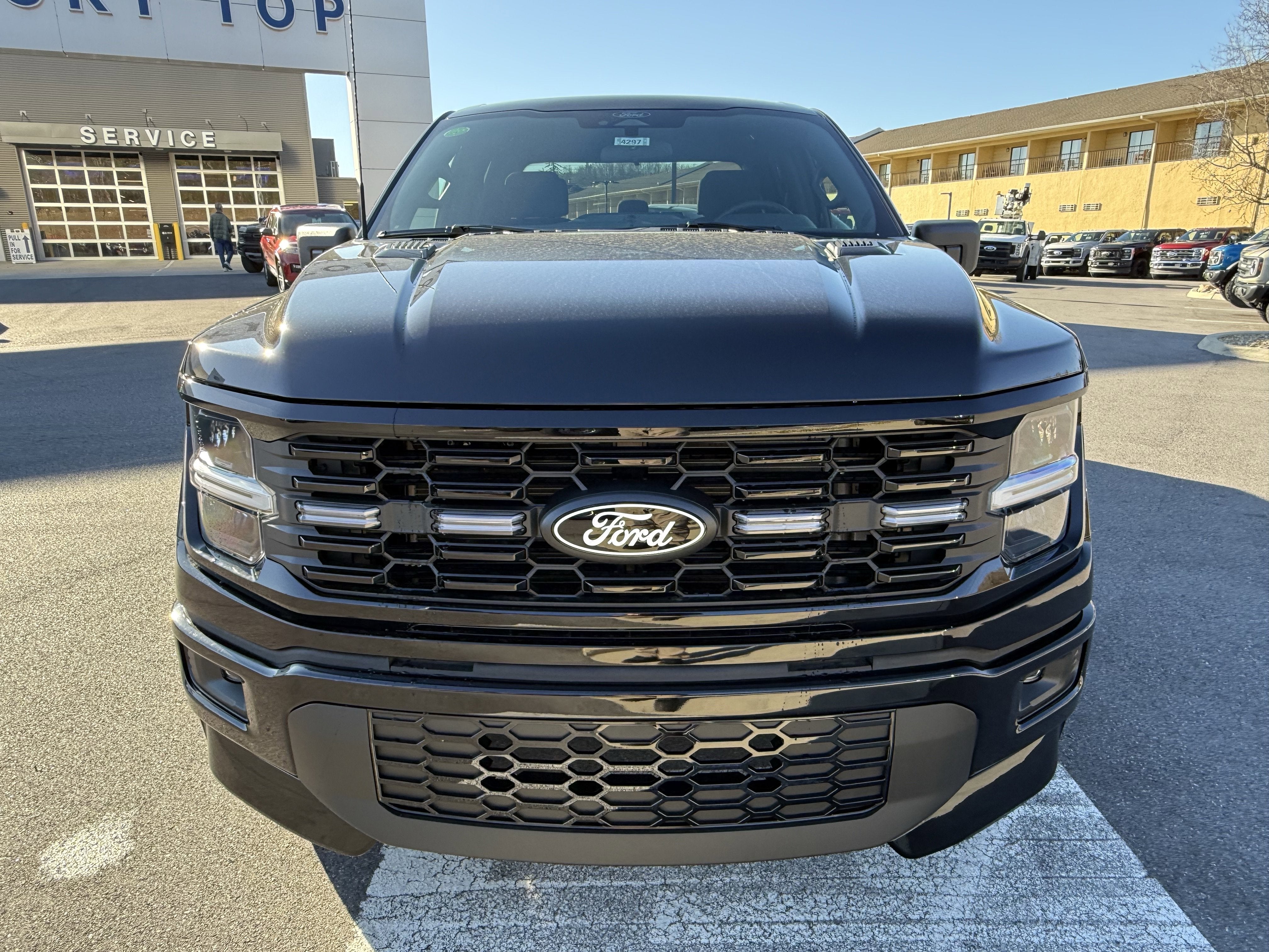 2025 Ford F-150 STX