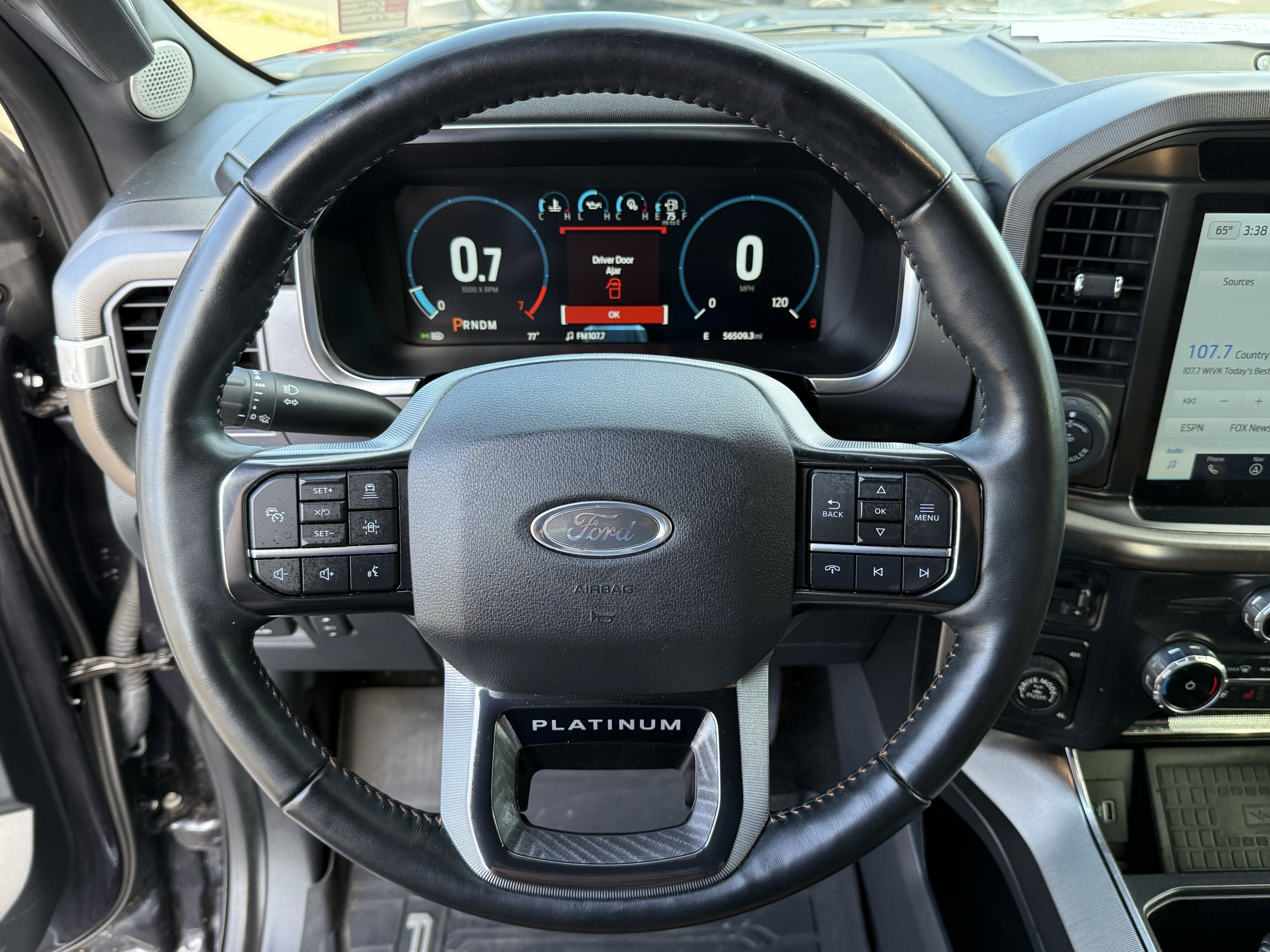 2022 Ford F-150 Platinum