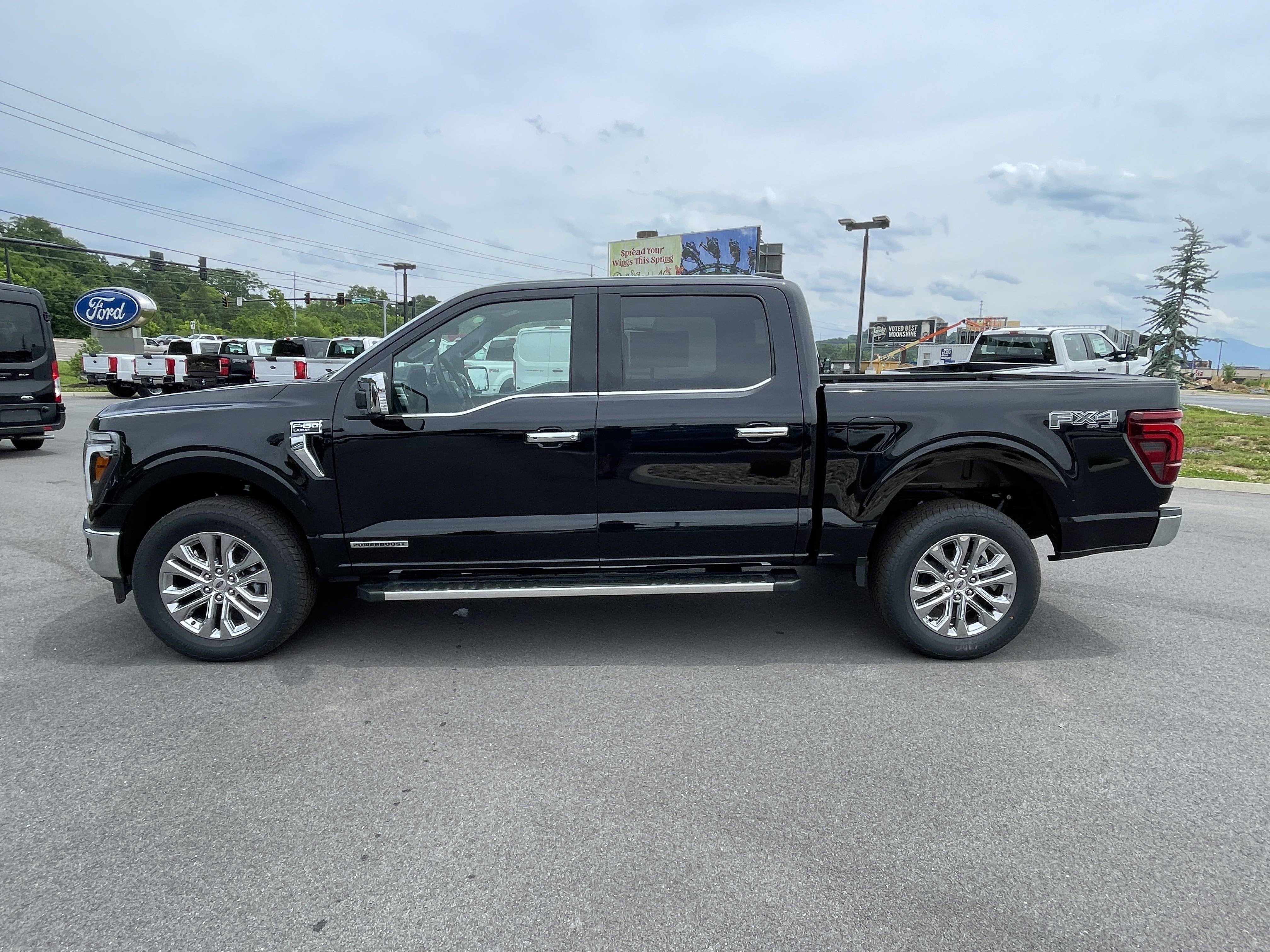 2025 Ford F-150 LARIAT