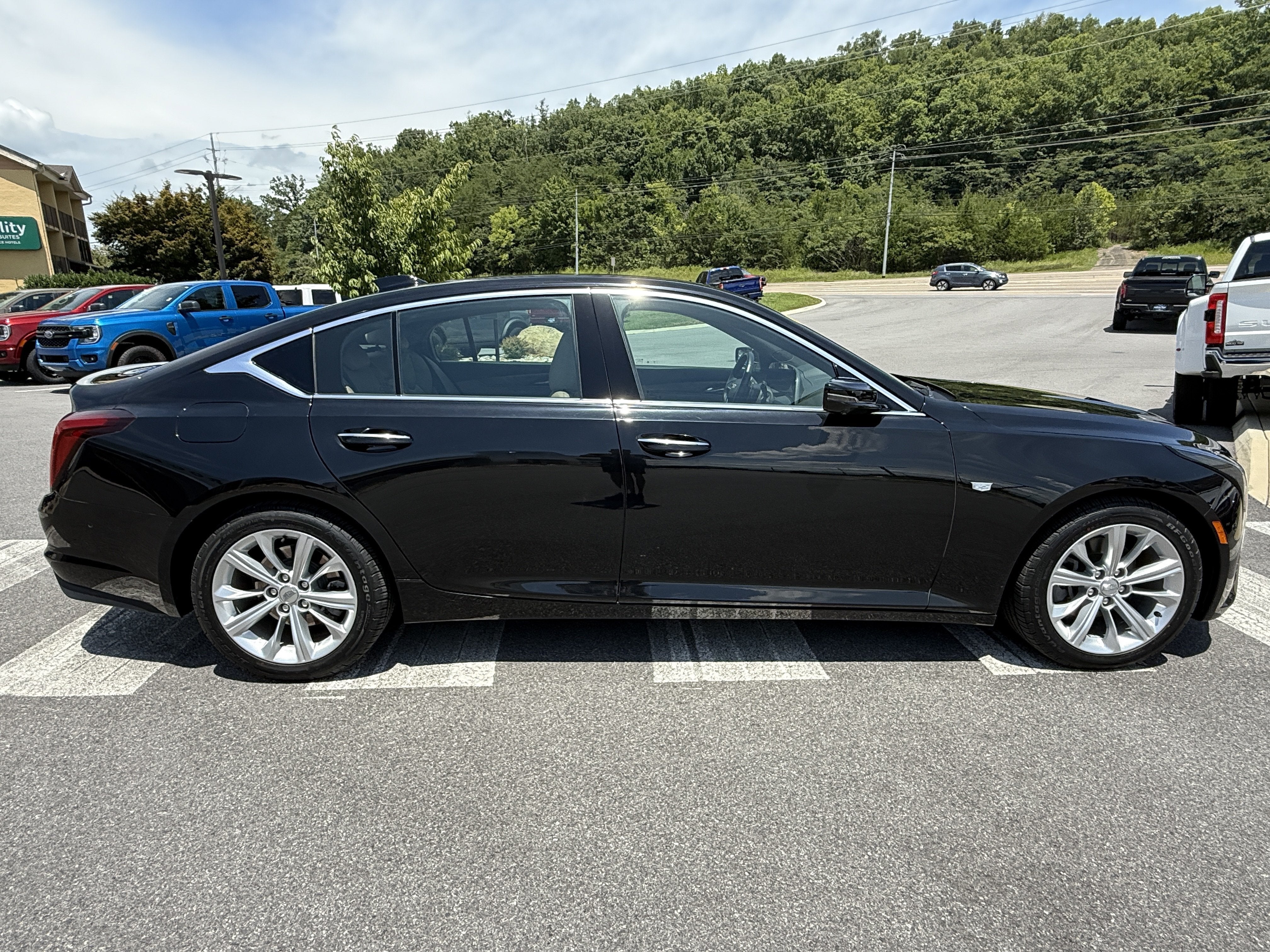 2025 Cadillac CT5 Premium Luxury