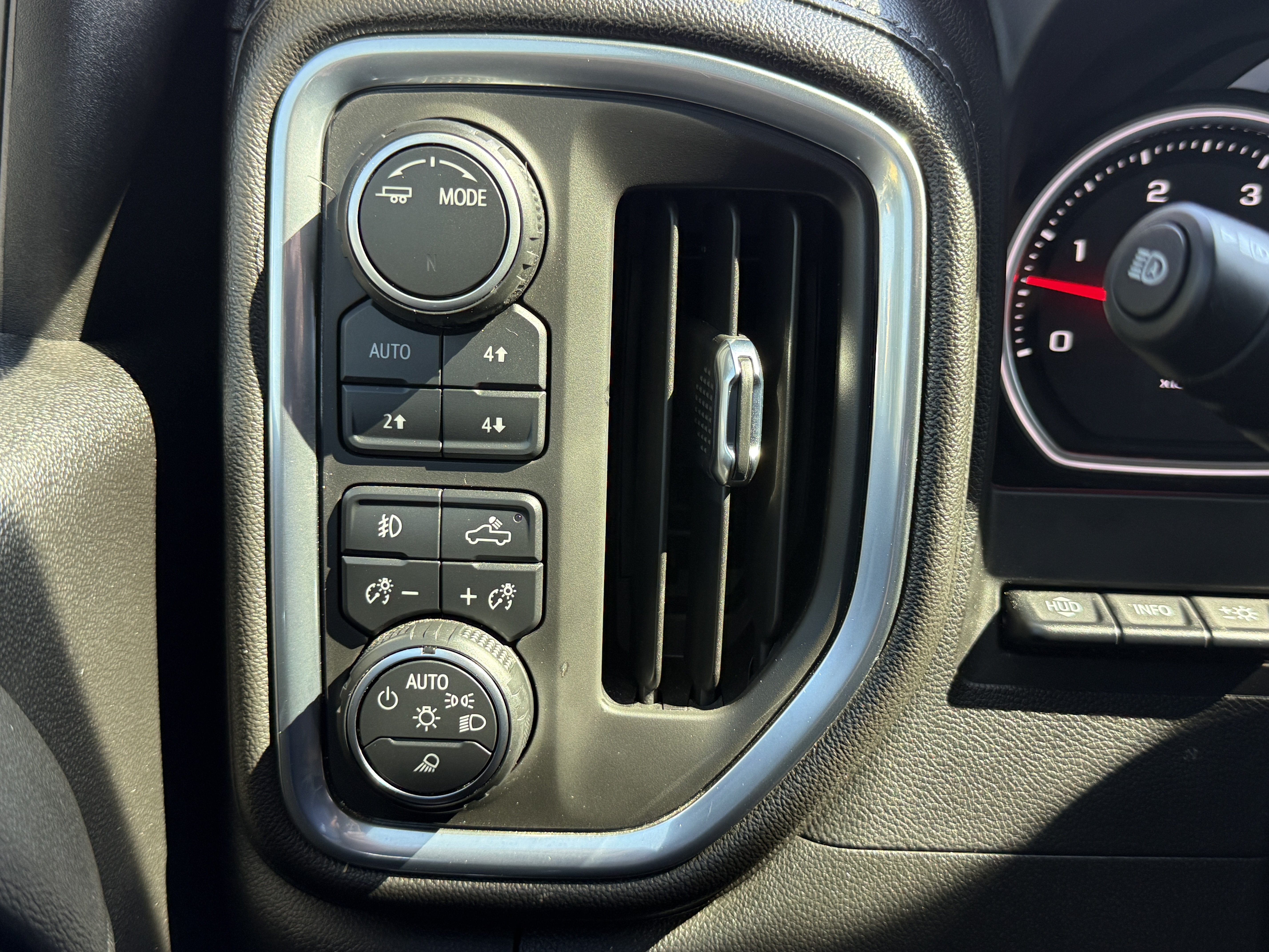 2022 Chevrolet Silverado 3500HD LTZ