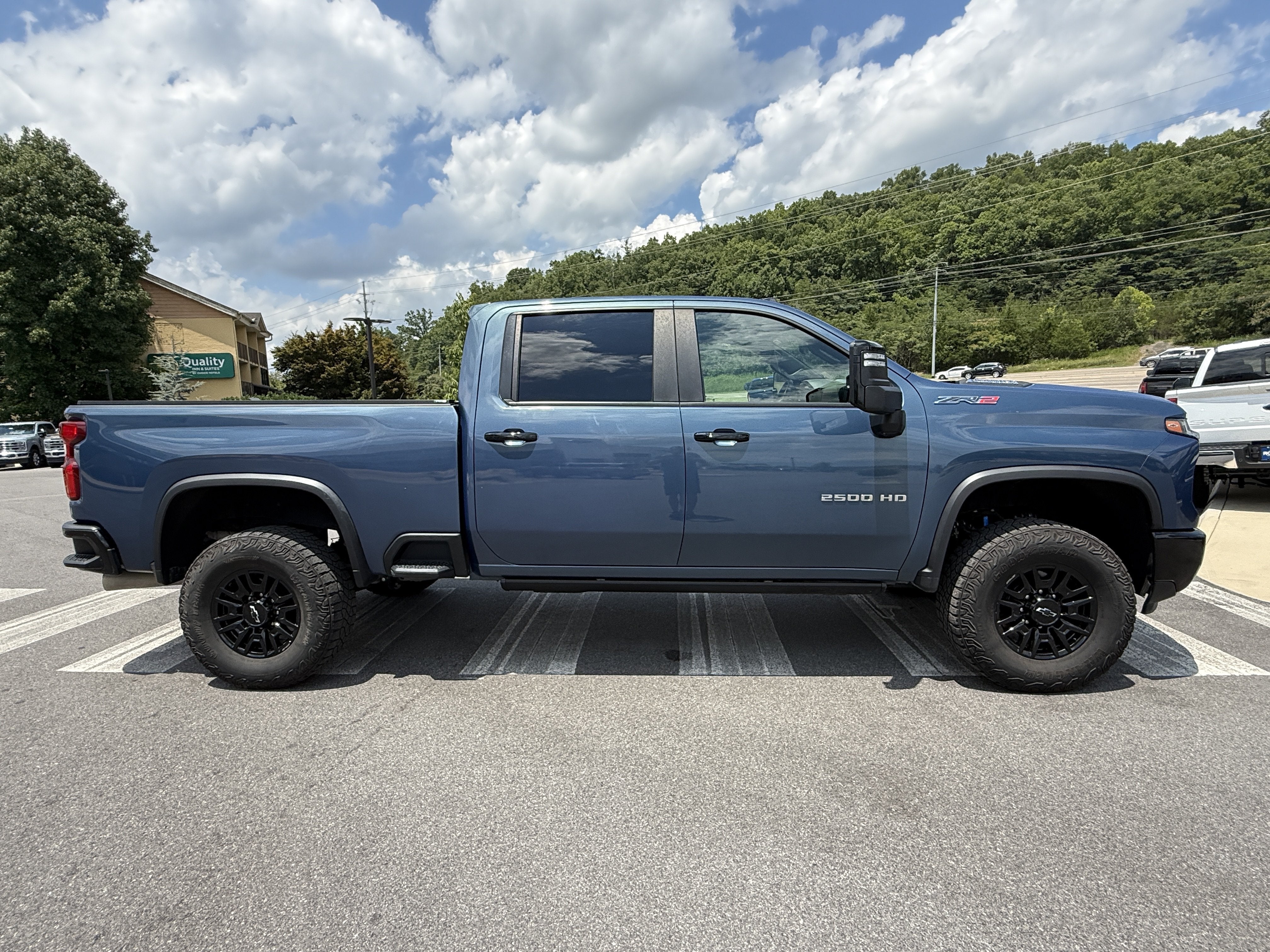 2024 Chevrolet Silverado 2500HD ZR2