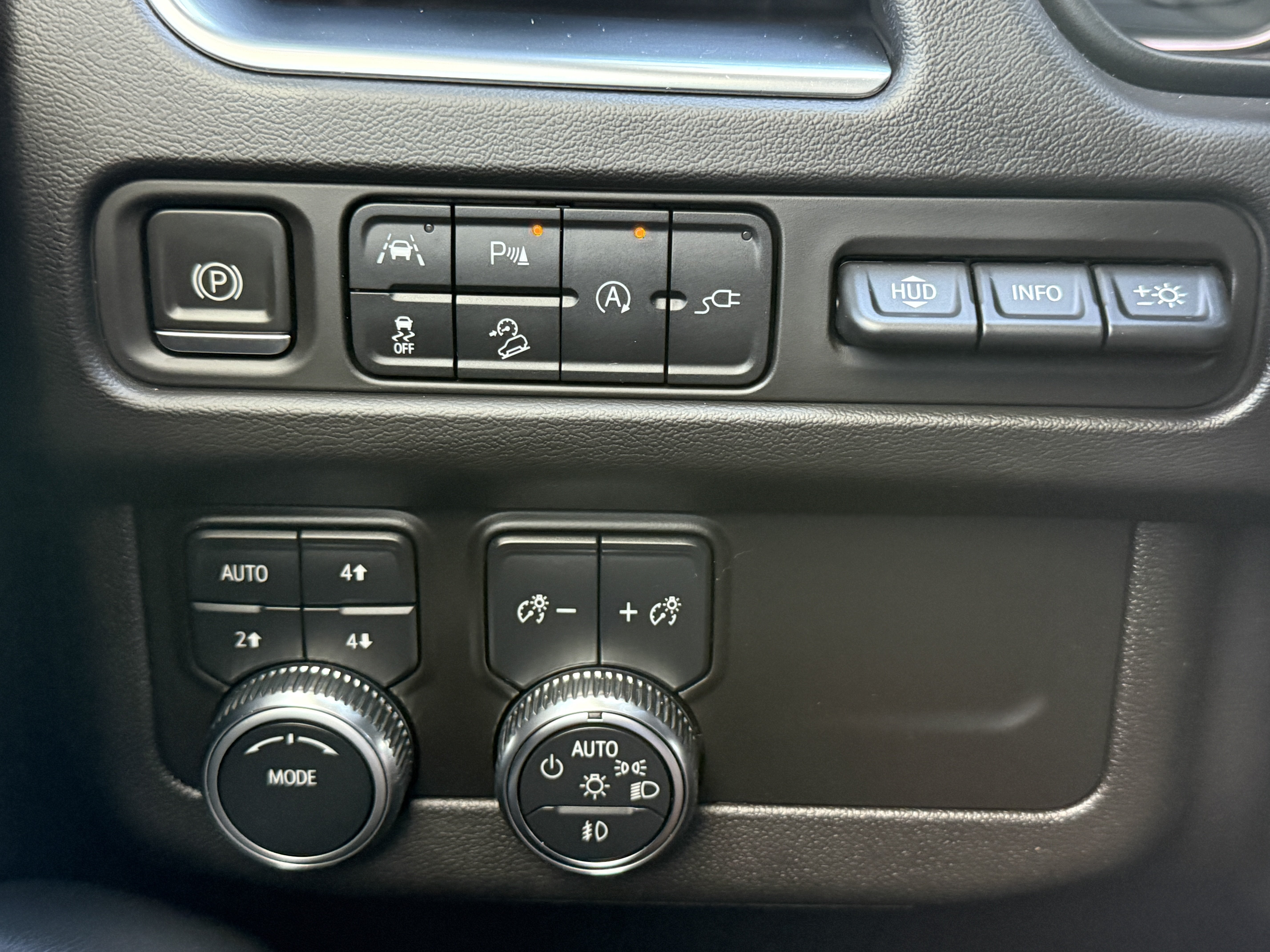 2021 GMC Yukon AT4