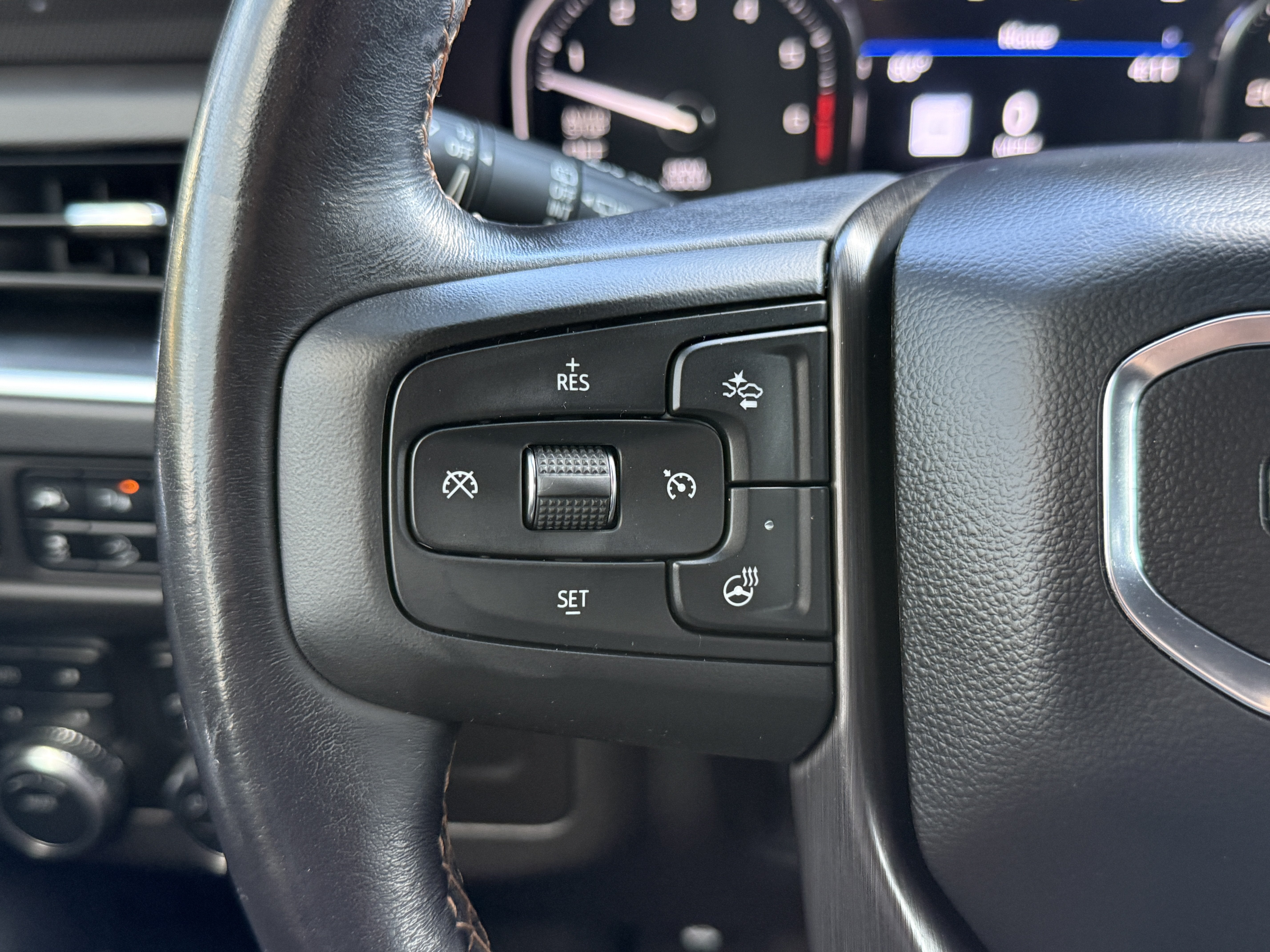 2021 GMC Yukon AT4