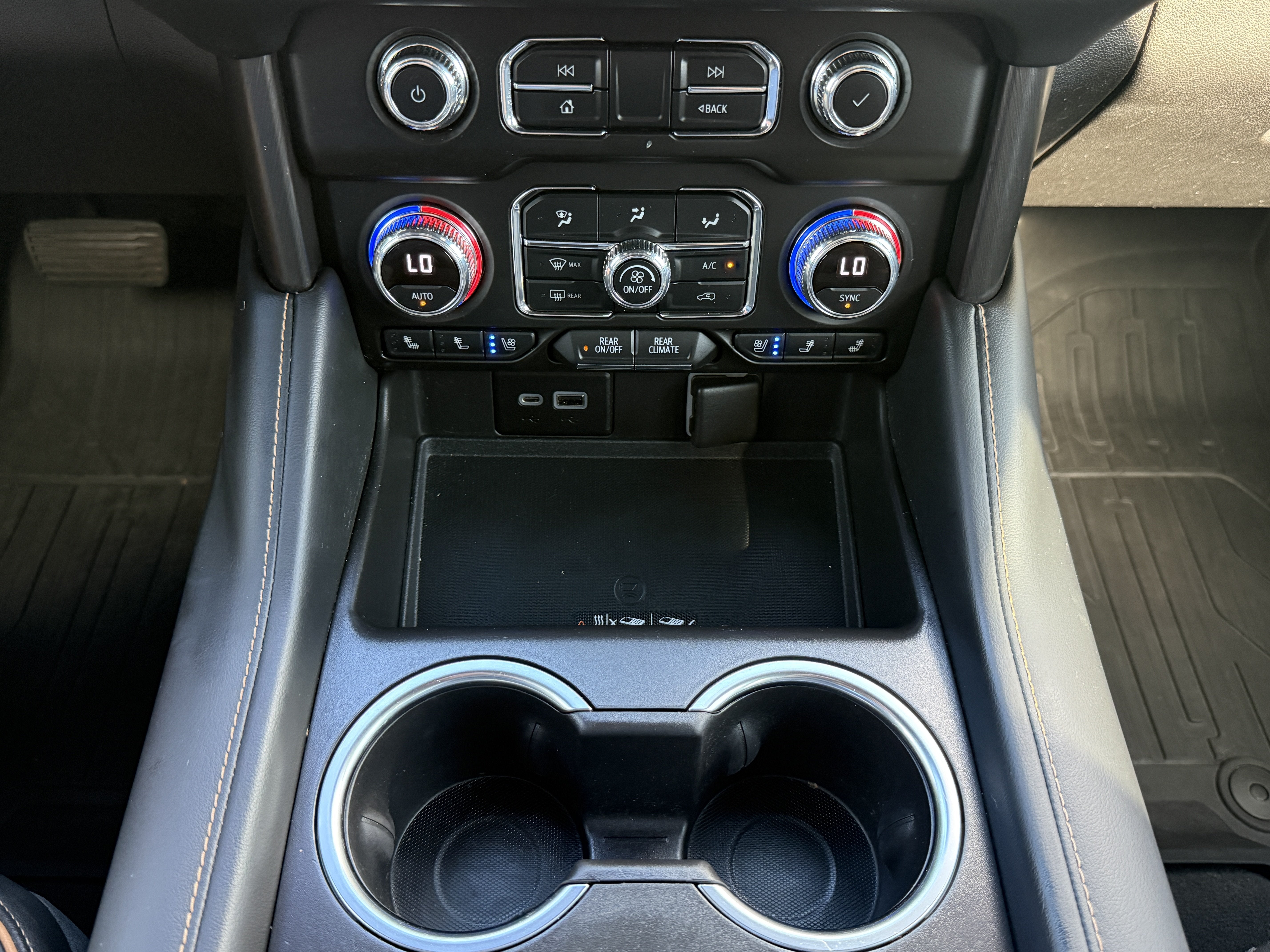 2021 GMC Yukon AT4