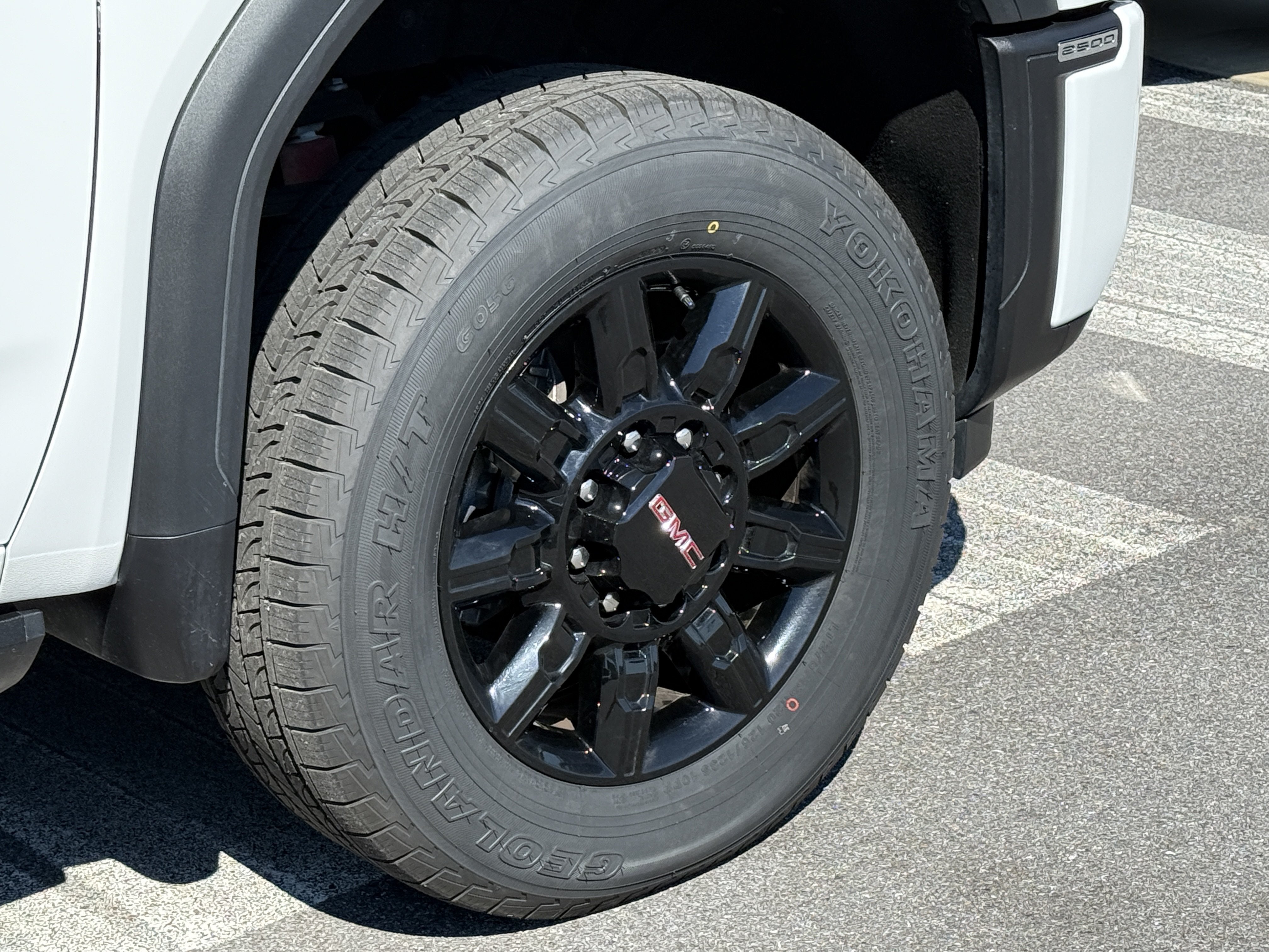 2025 GMC Sierra 2500HD AT4