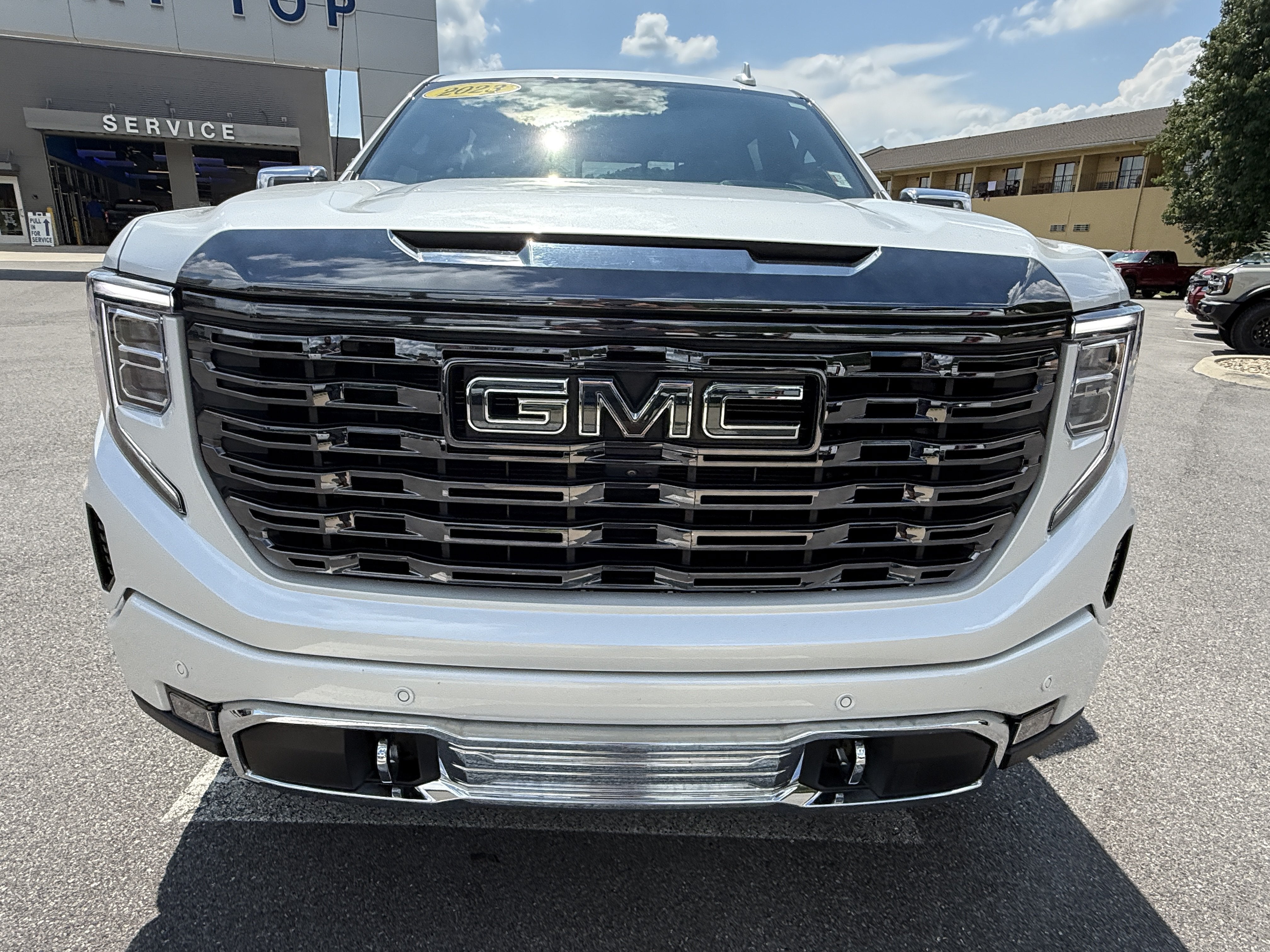 2023 GMC Sierra 1500 Denali Ultimate
