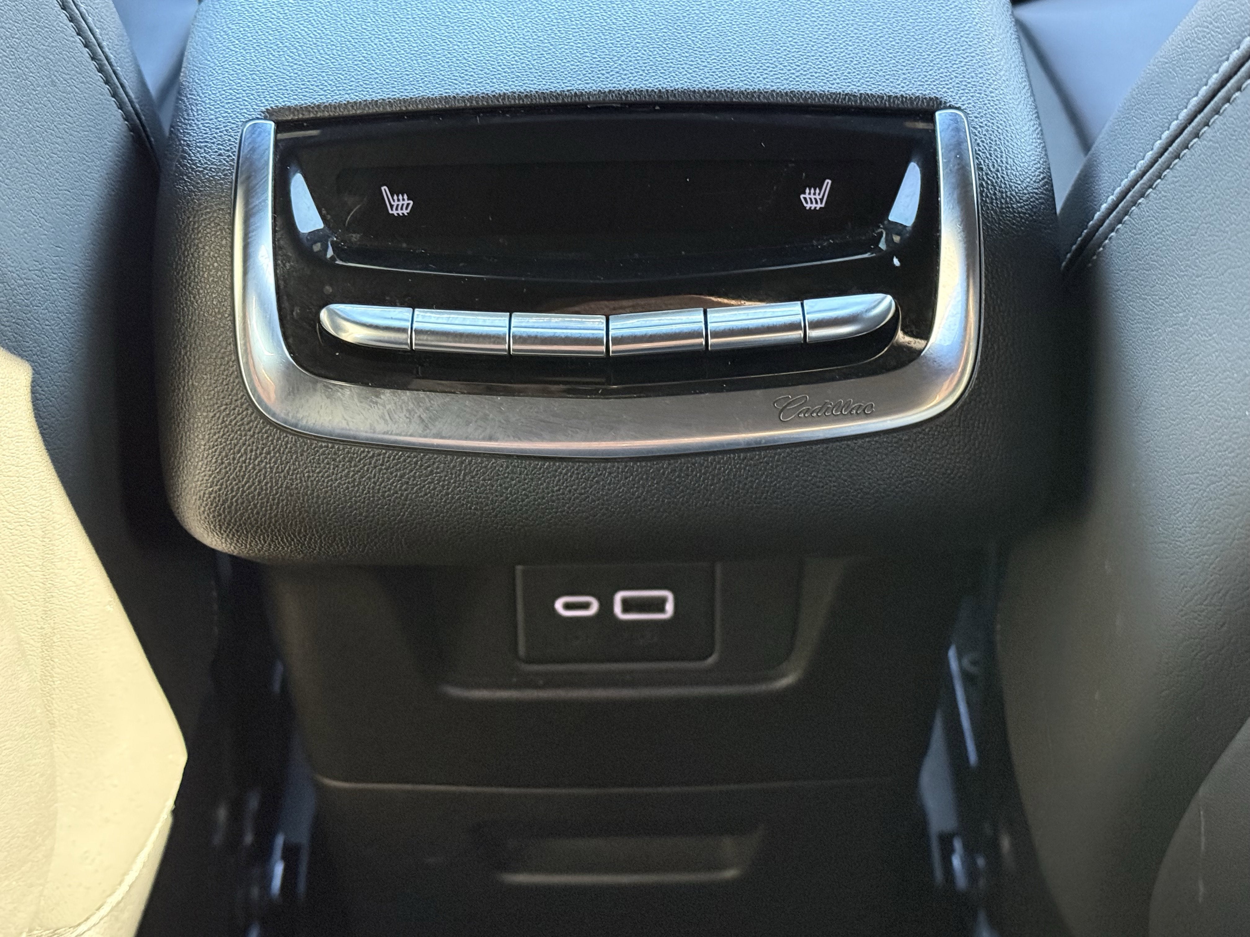 2020 Cadillac XT6 AWD Sport